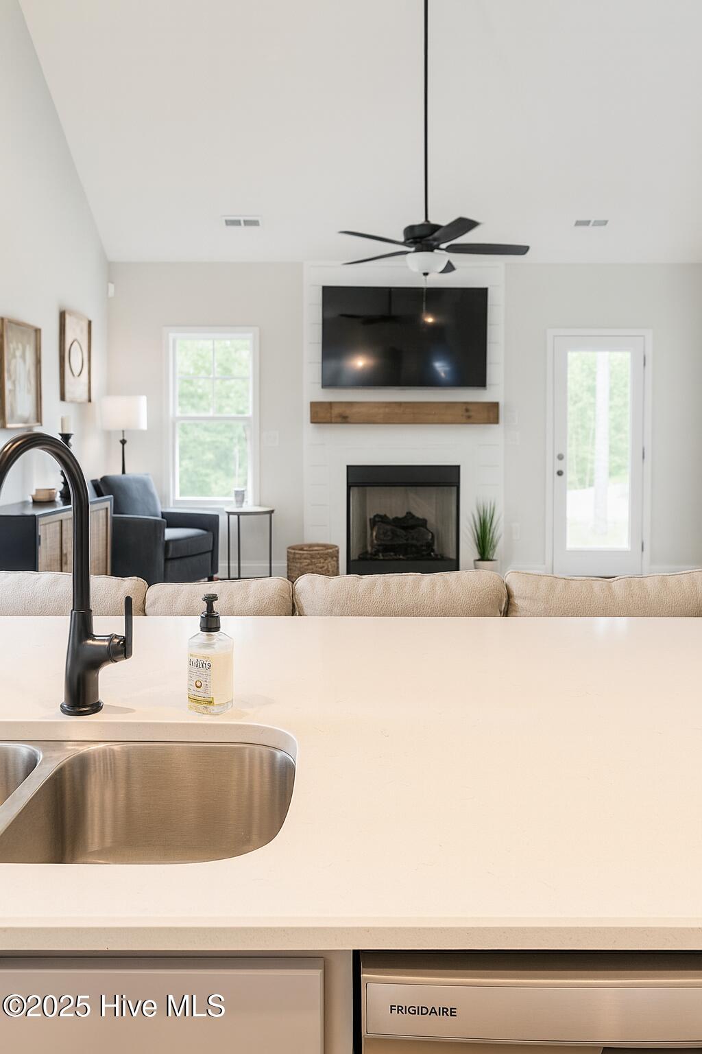 Homes for sale in West End, NC | 4033 Silver Ln, West End, NC 27376 | MLS# 100531697