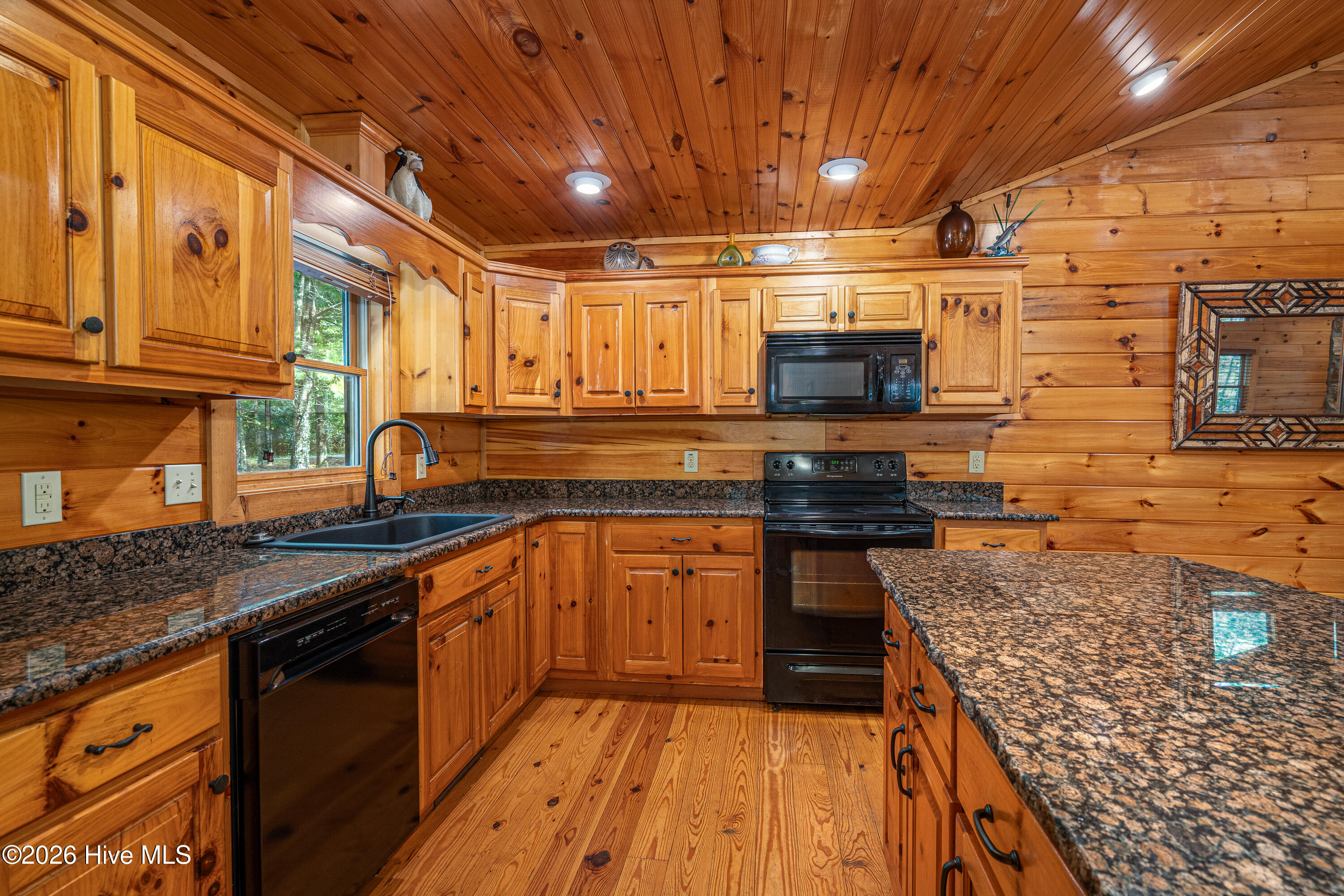 Exterior photo of 635 Brasstown View Road, Murphy, NC 28906. MLS: 100603214