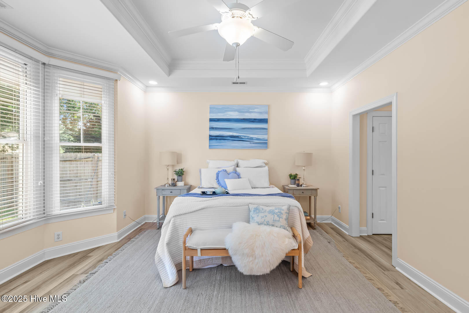 100512903 | Photo 27