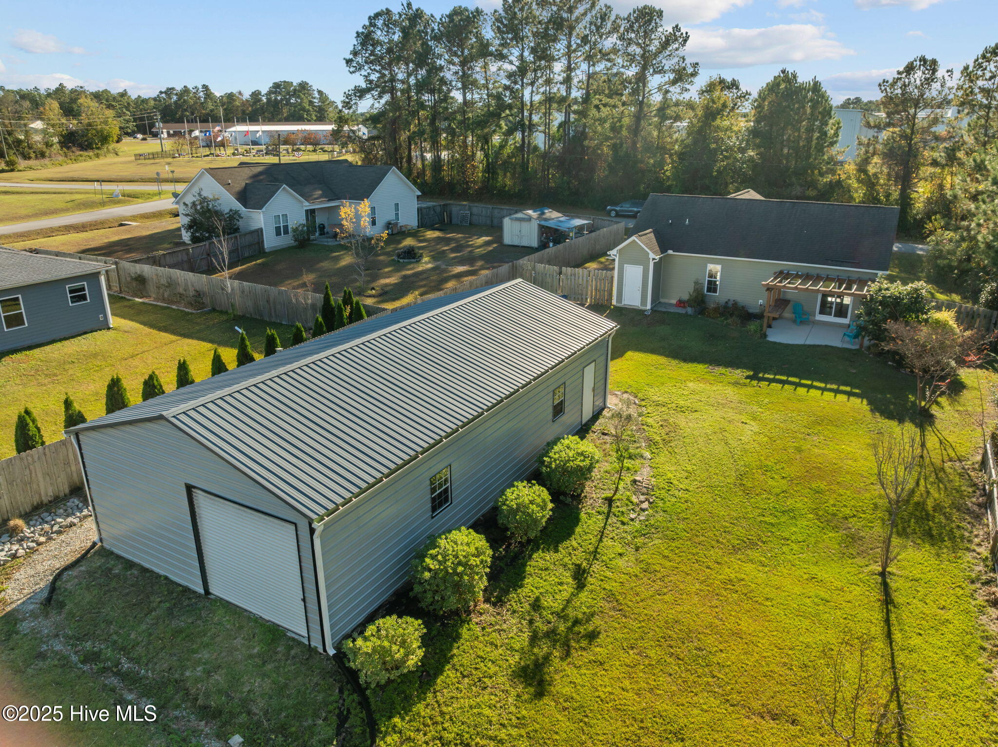 100540961 | Photo 41