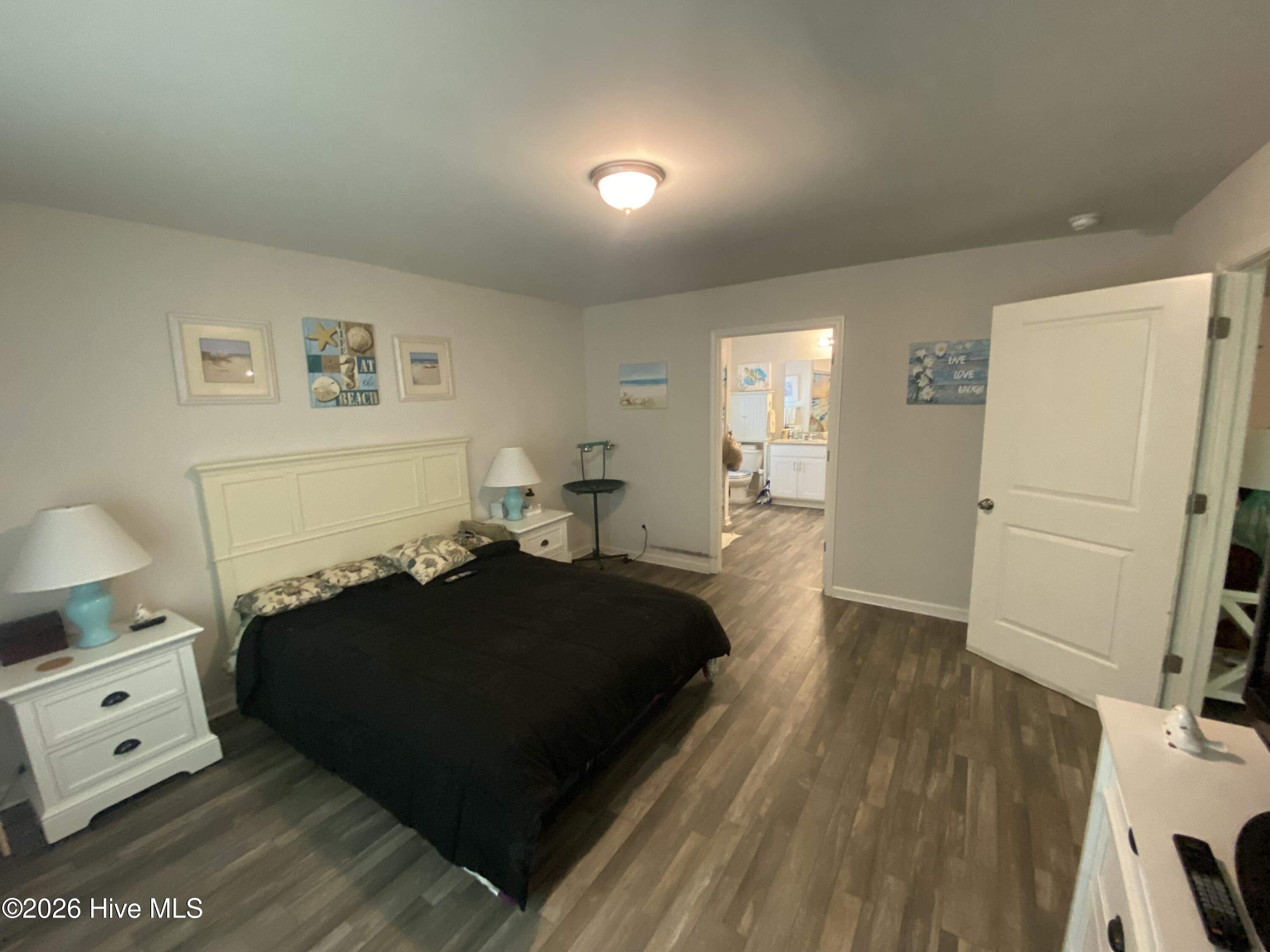 100566692 | Photo 50