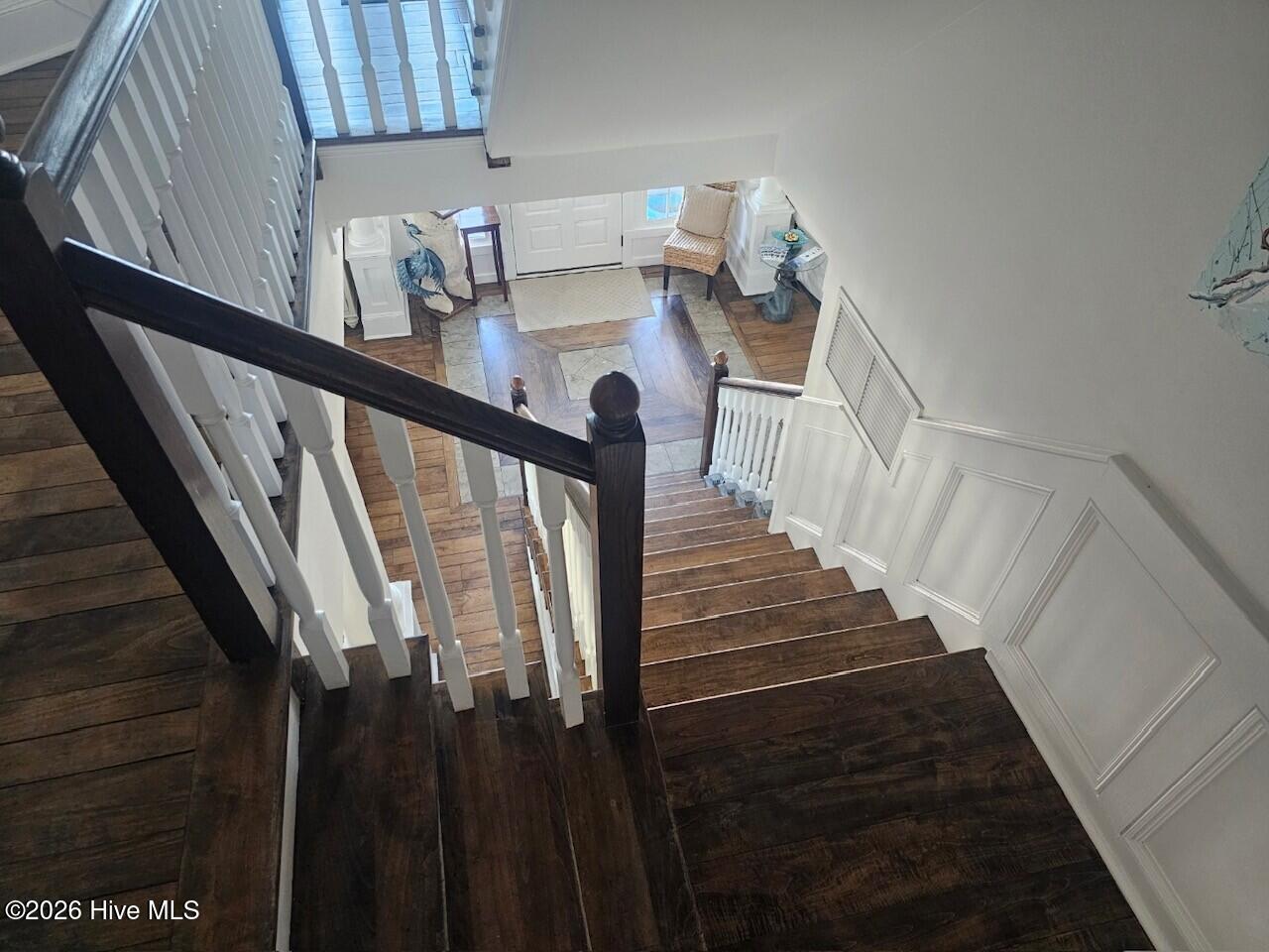 100559569 | Photo 71