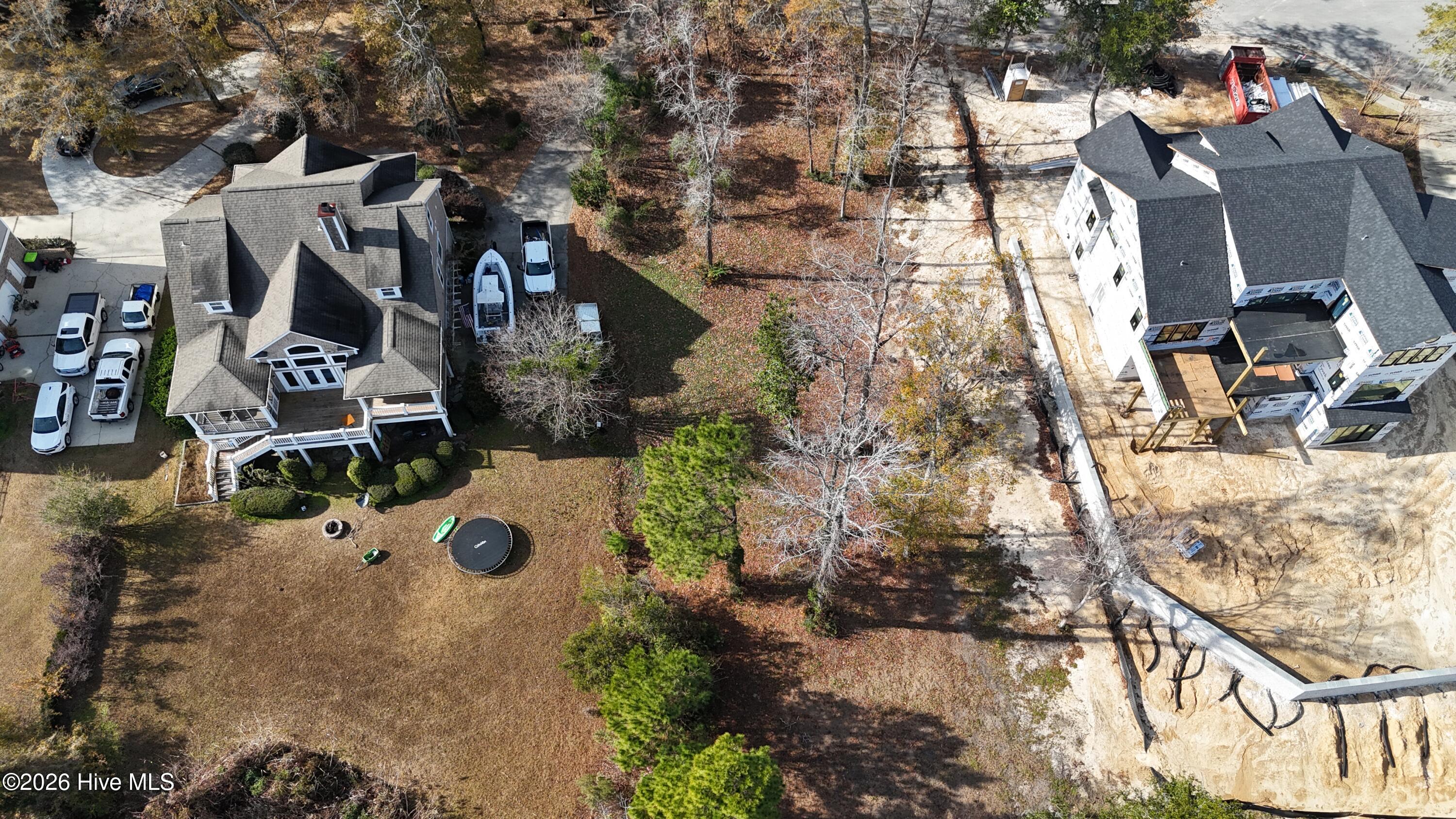 100546678 | Photo 20