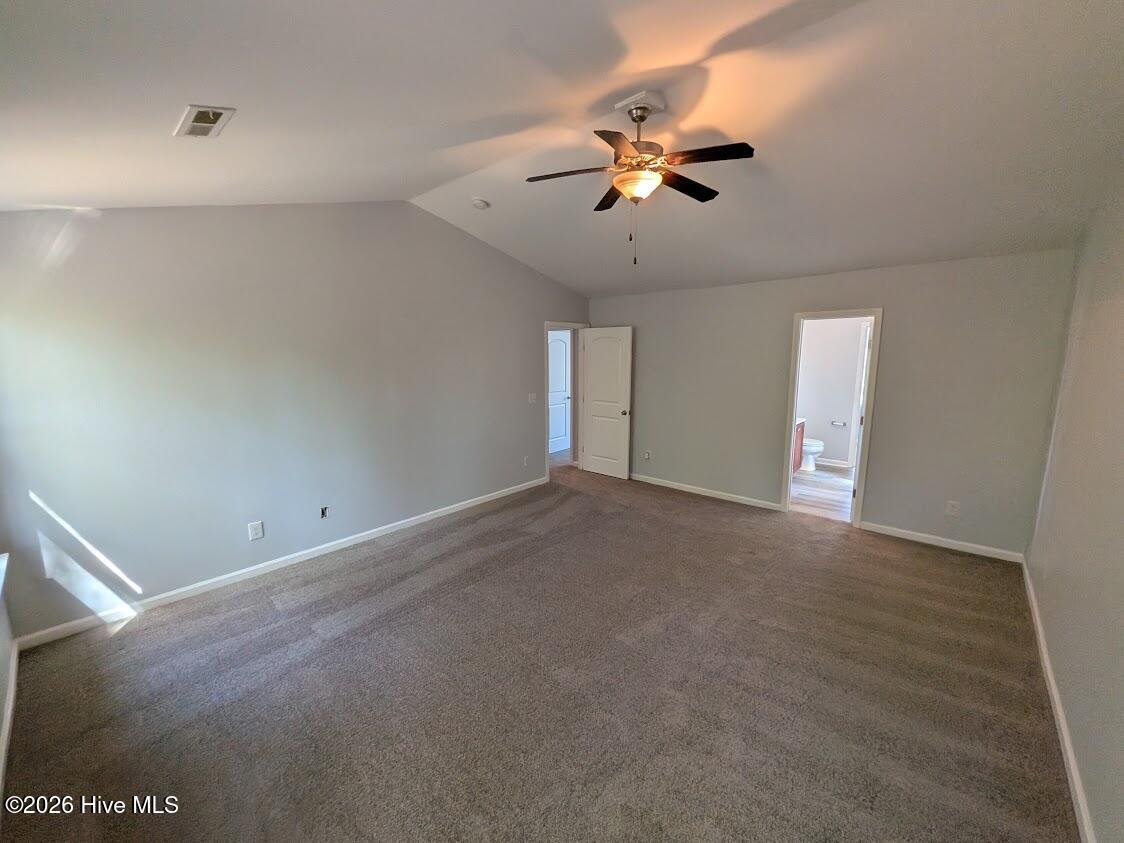 100566227 | Photo 10