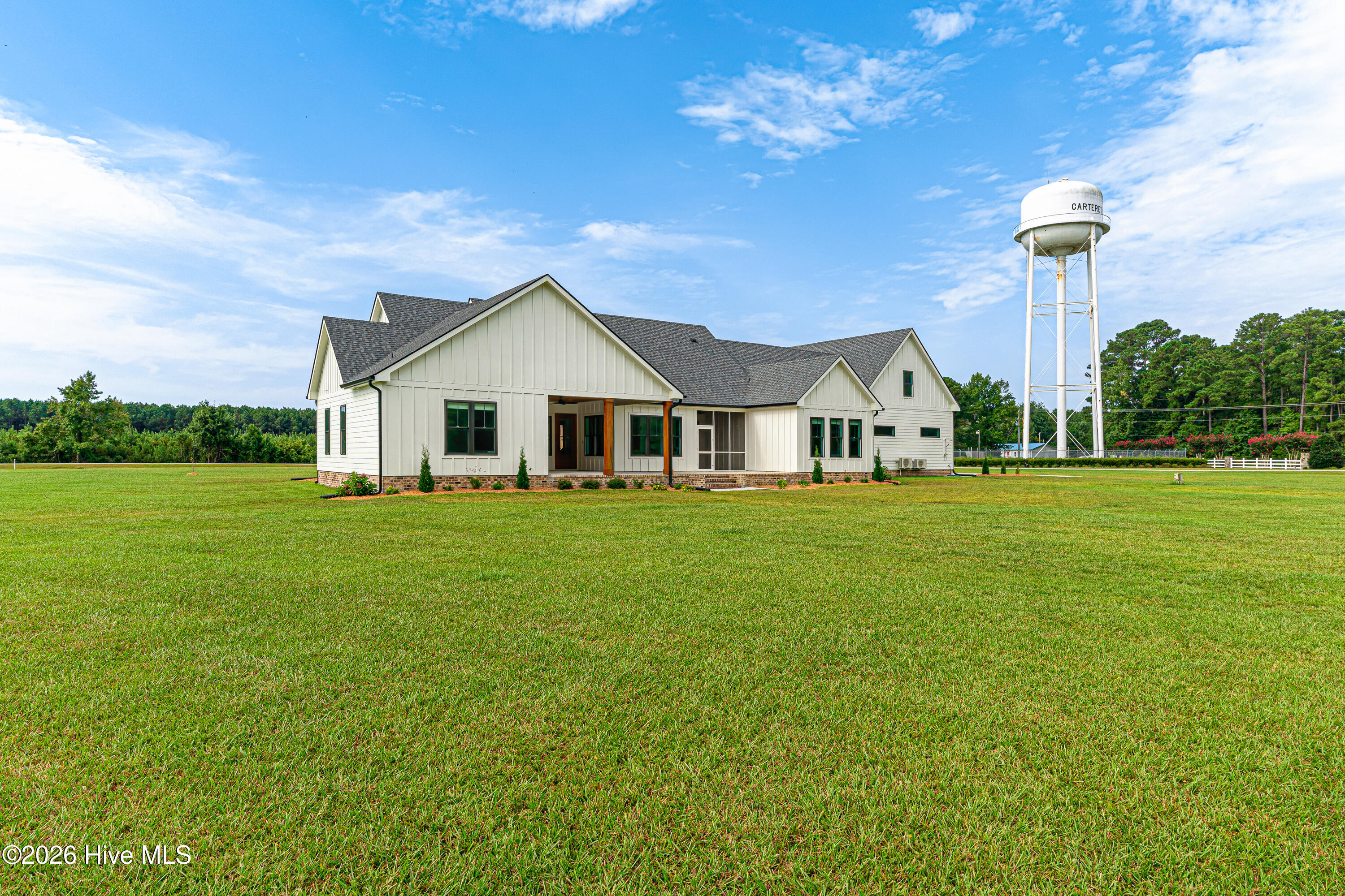 107 Mayflower Drive,Newport