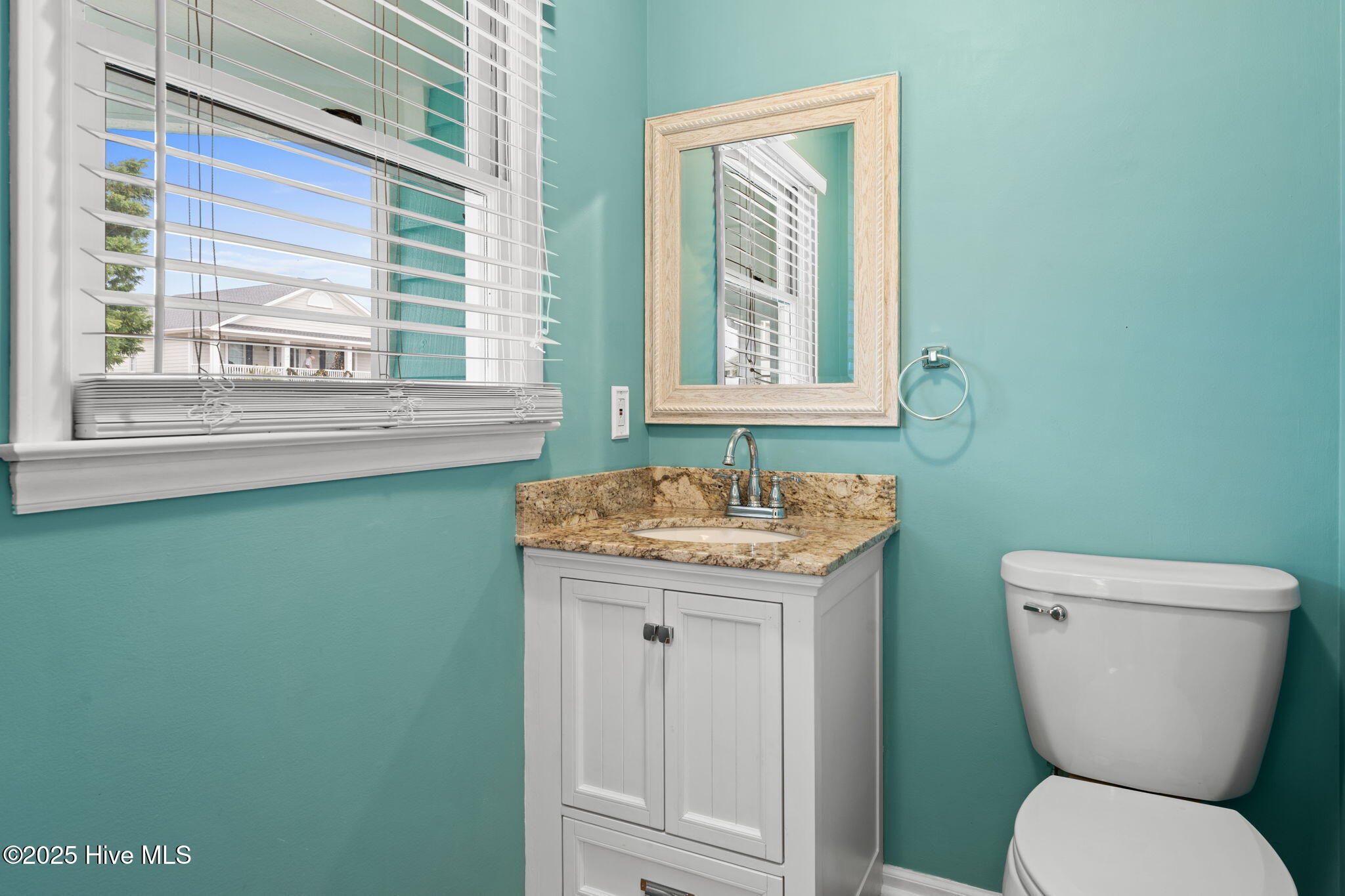 100544546 | Photo 21