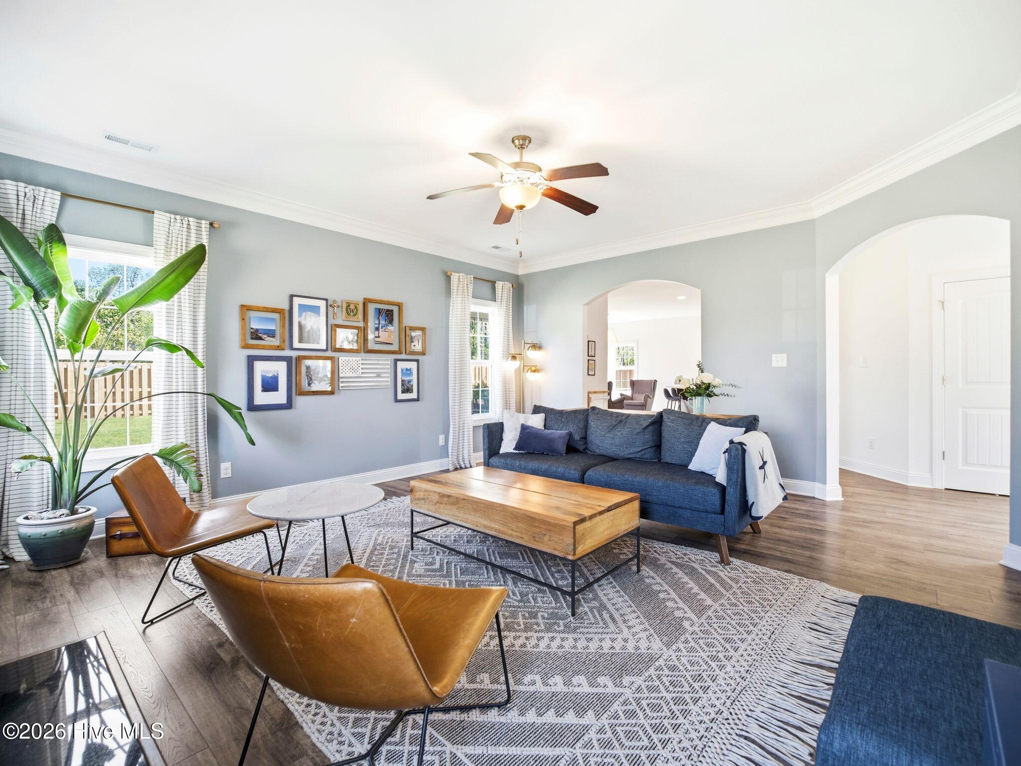 100569153 | Photo 14