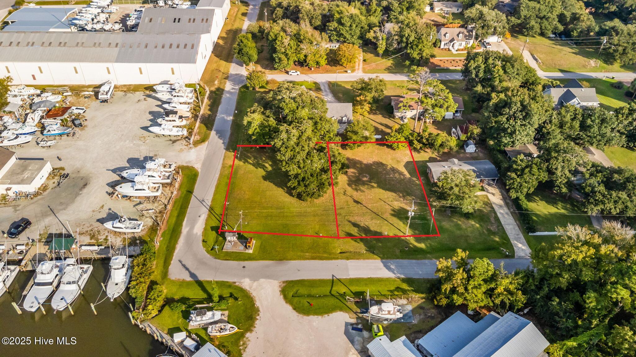 201 1 Pensacola Avenue,Morehead City