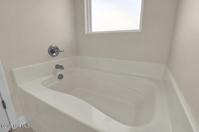 100545238 | Photo 19