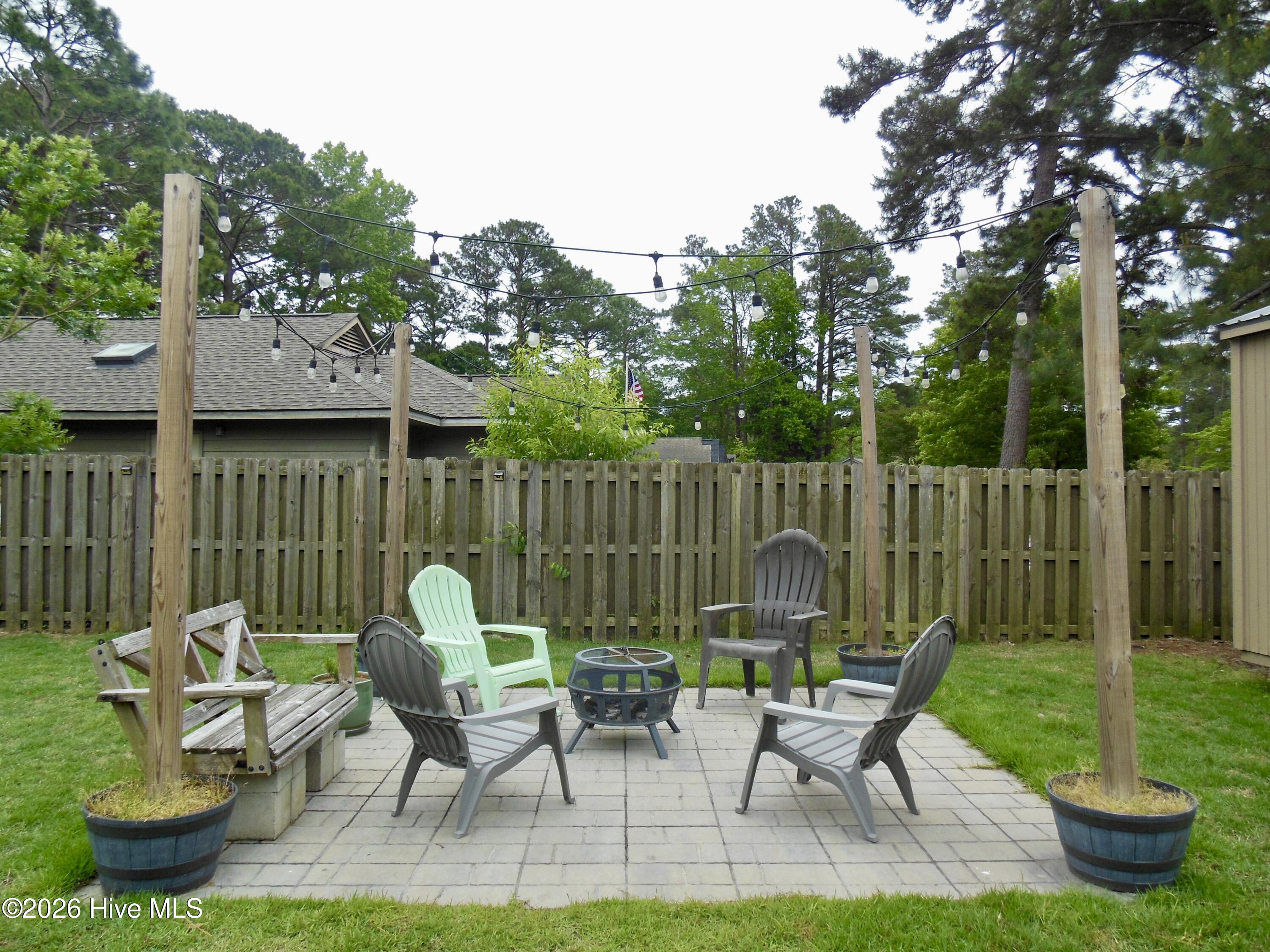 100569972 | Photo 15