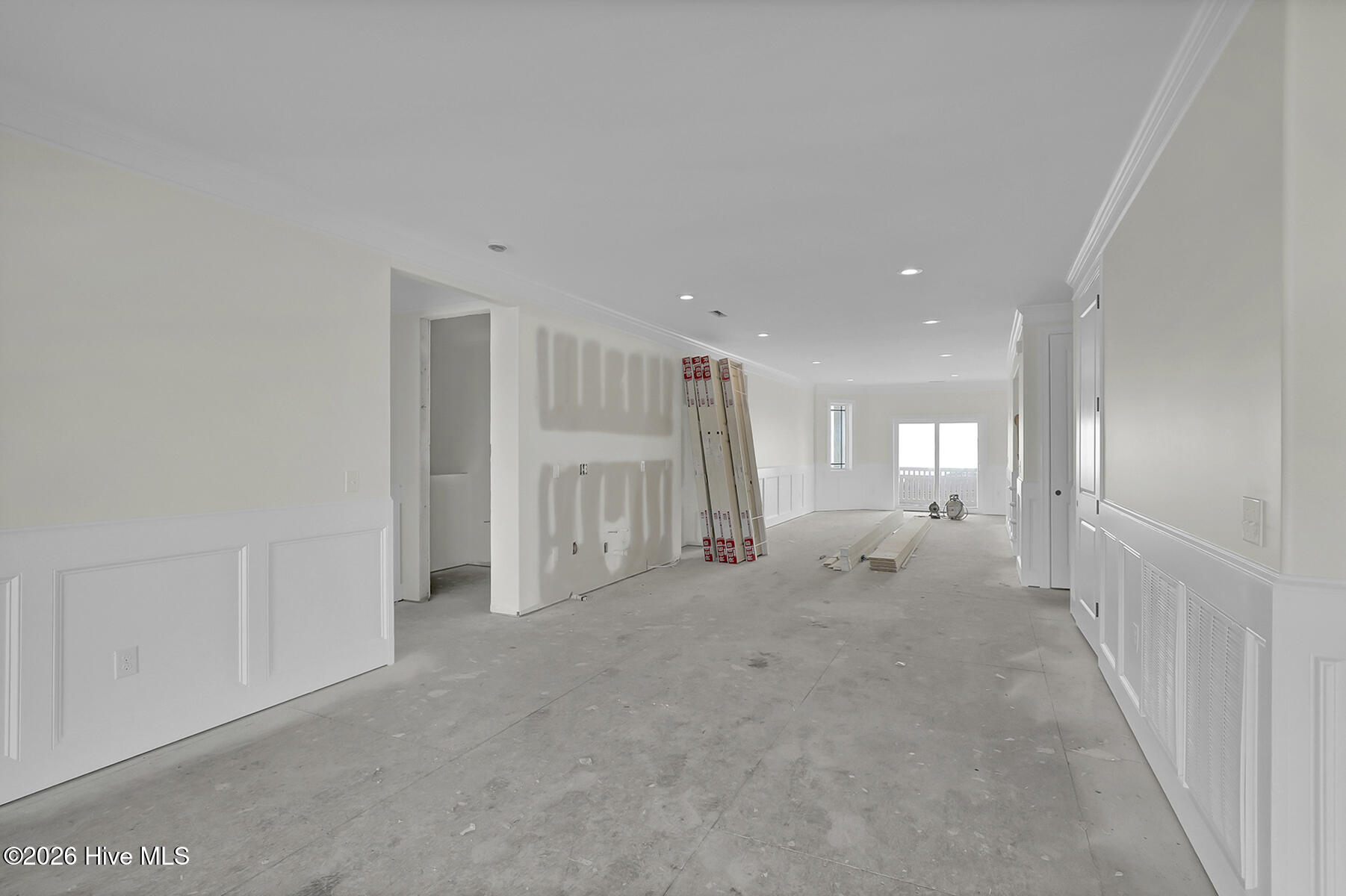 100559253 | Photo 29