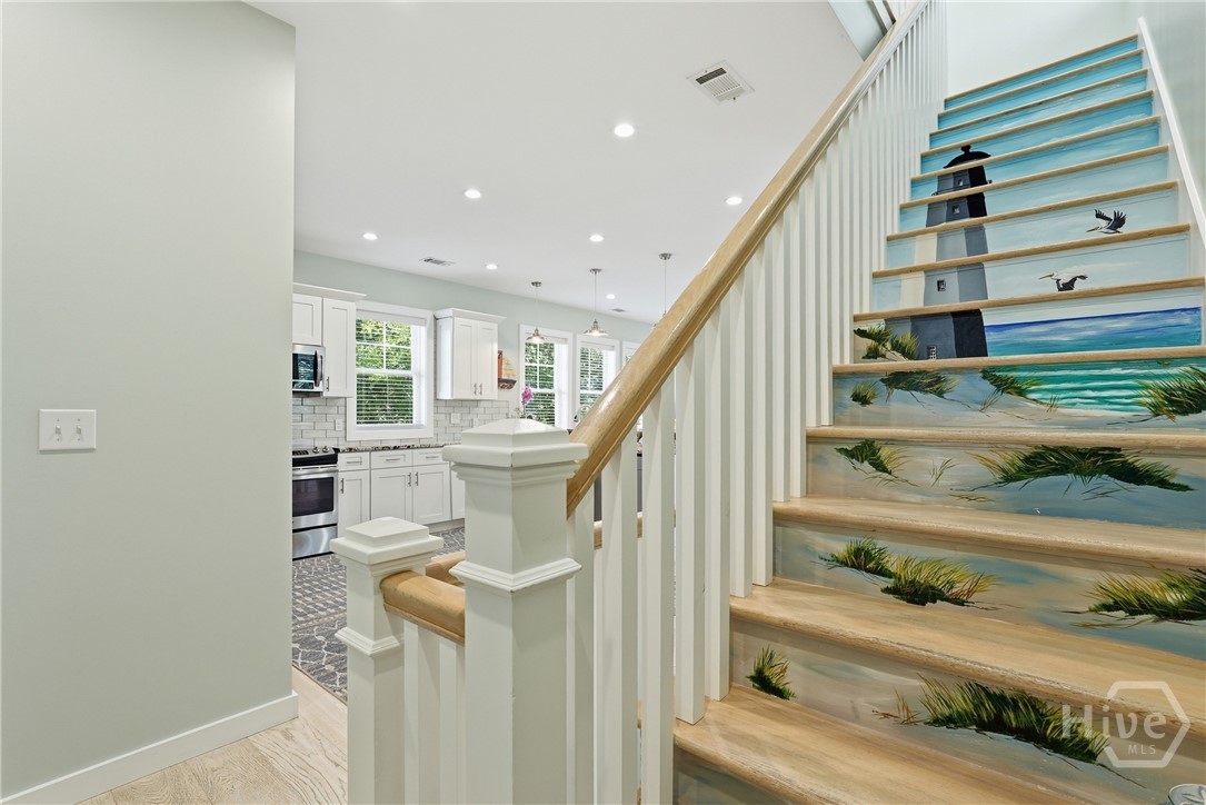 10 13th Place, Tybee Island, GA 31328 Listing Photo  18