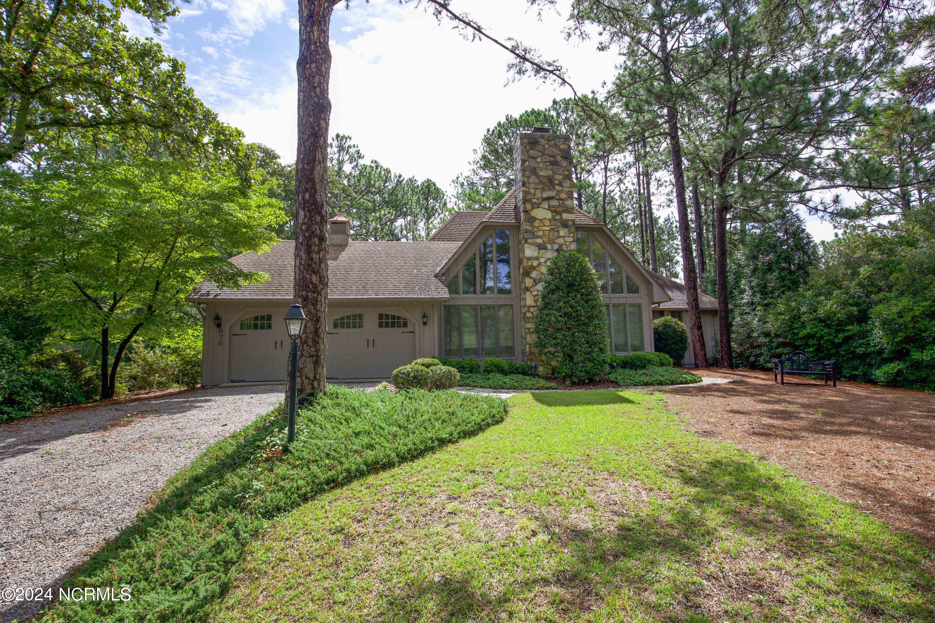 620 Diamondhead Dr S-76