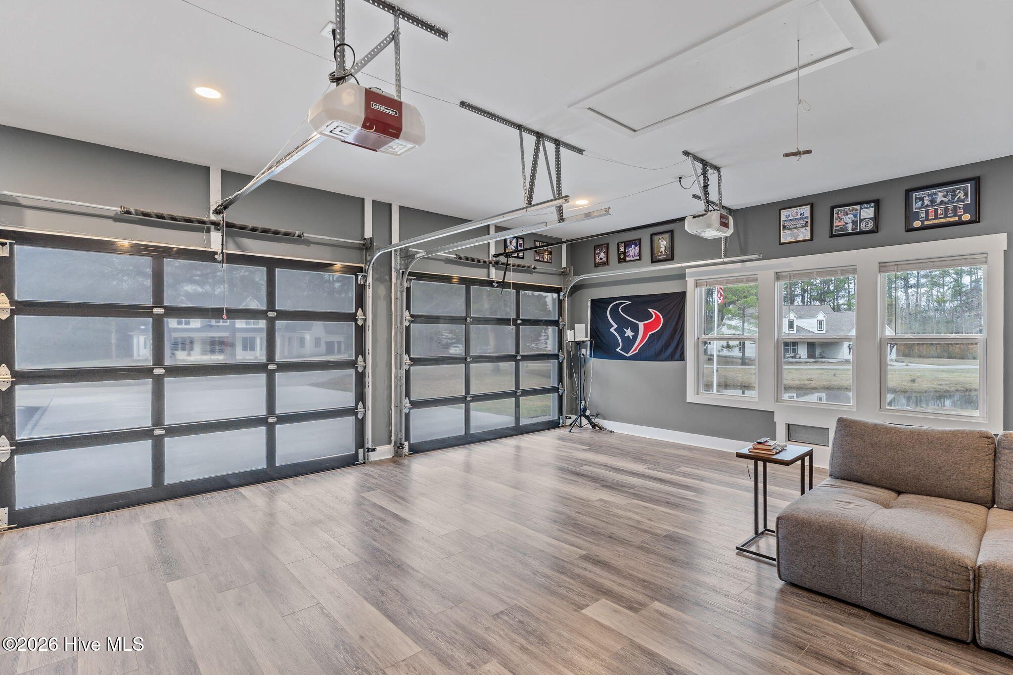 100559500 | Photo 31