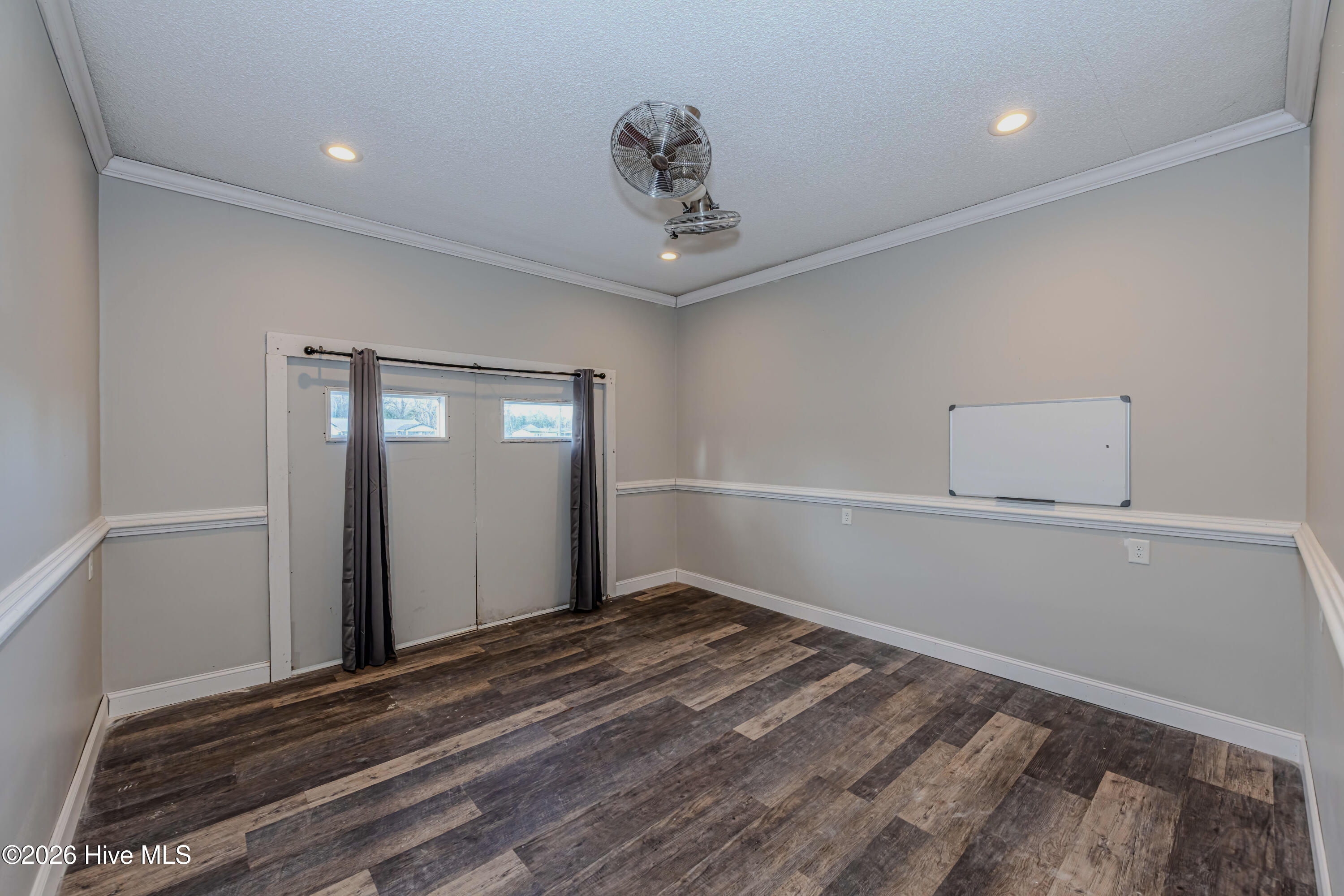 100549124 | Photo 39