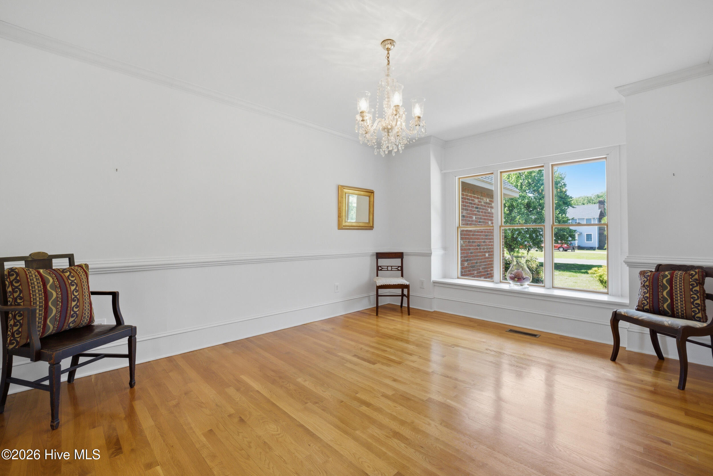 Formal dining