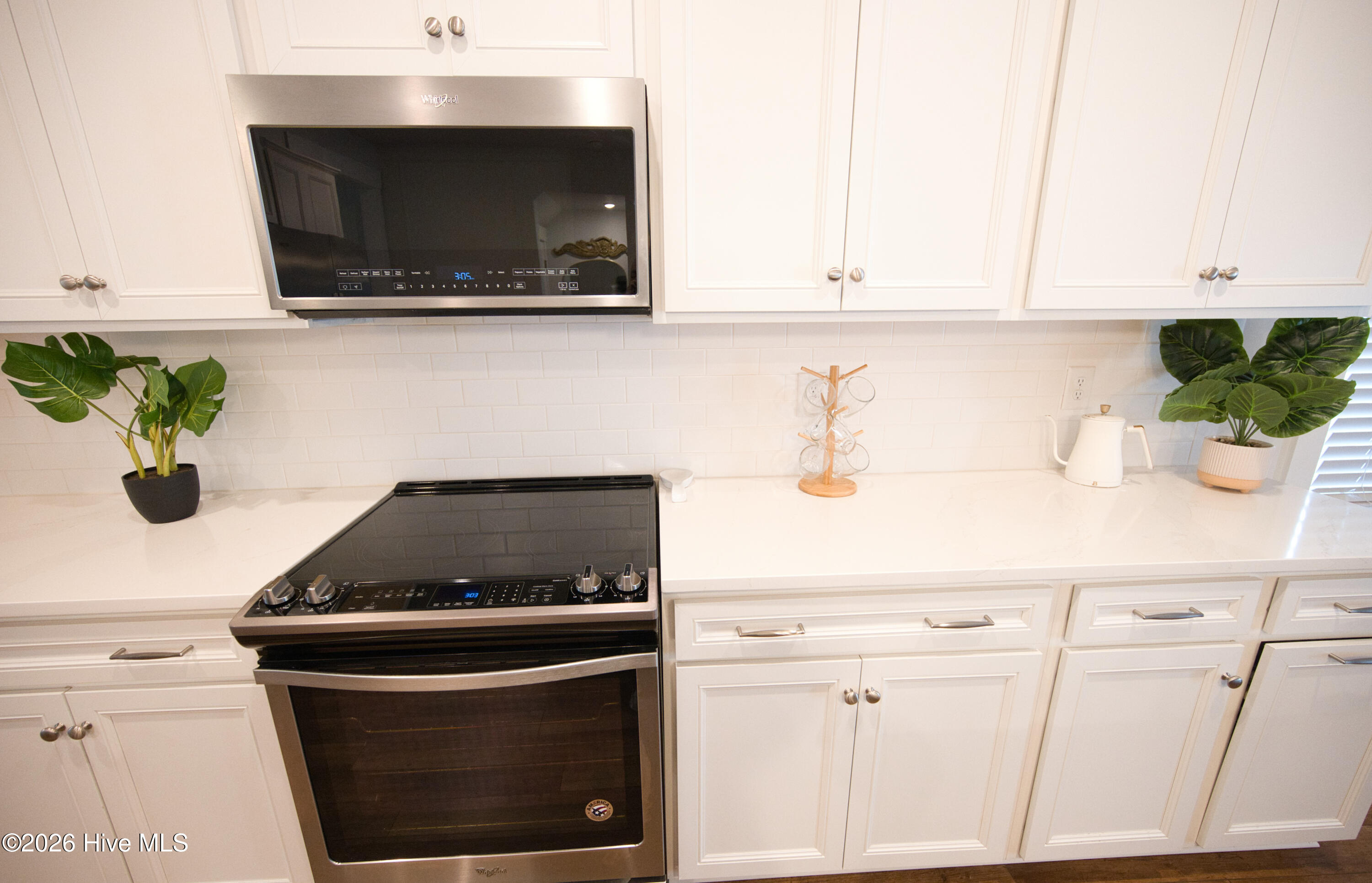 100551337 | Photo 24