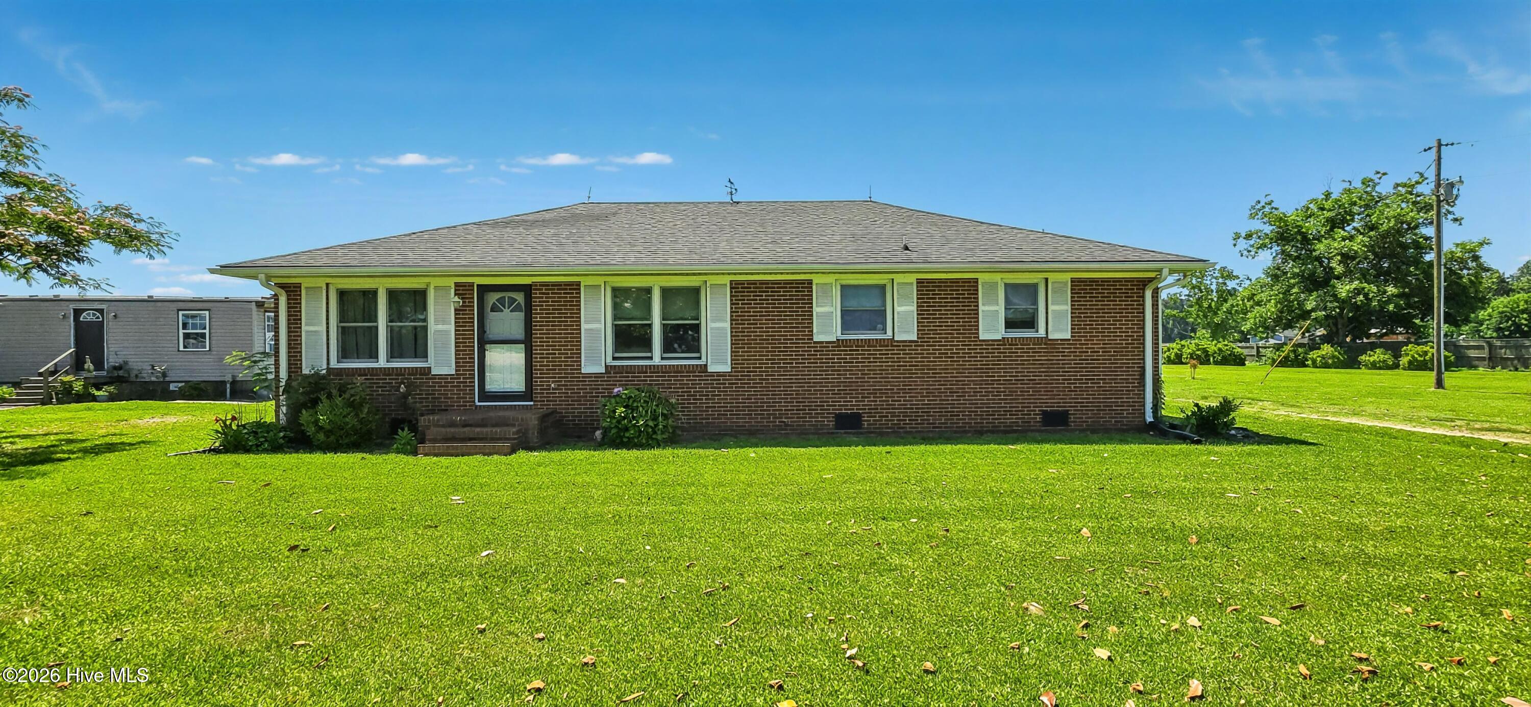 Featured listings