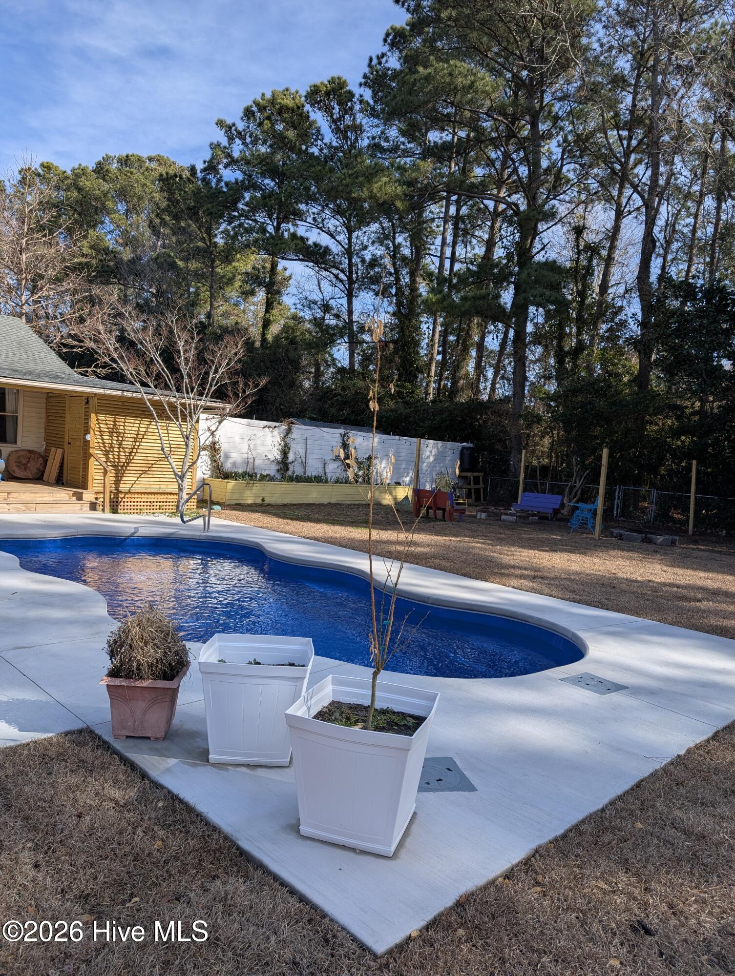 100550544 | Photo 33