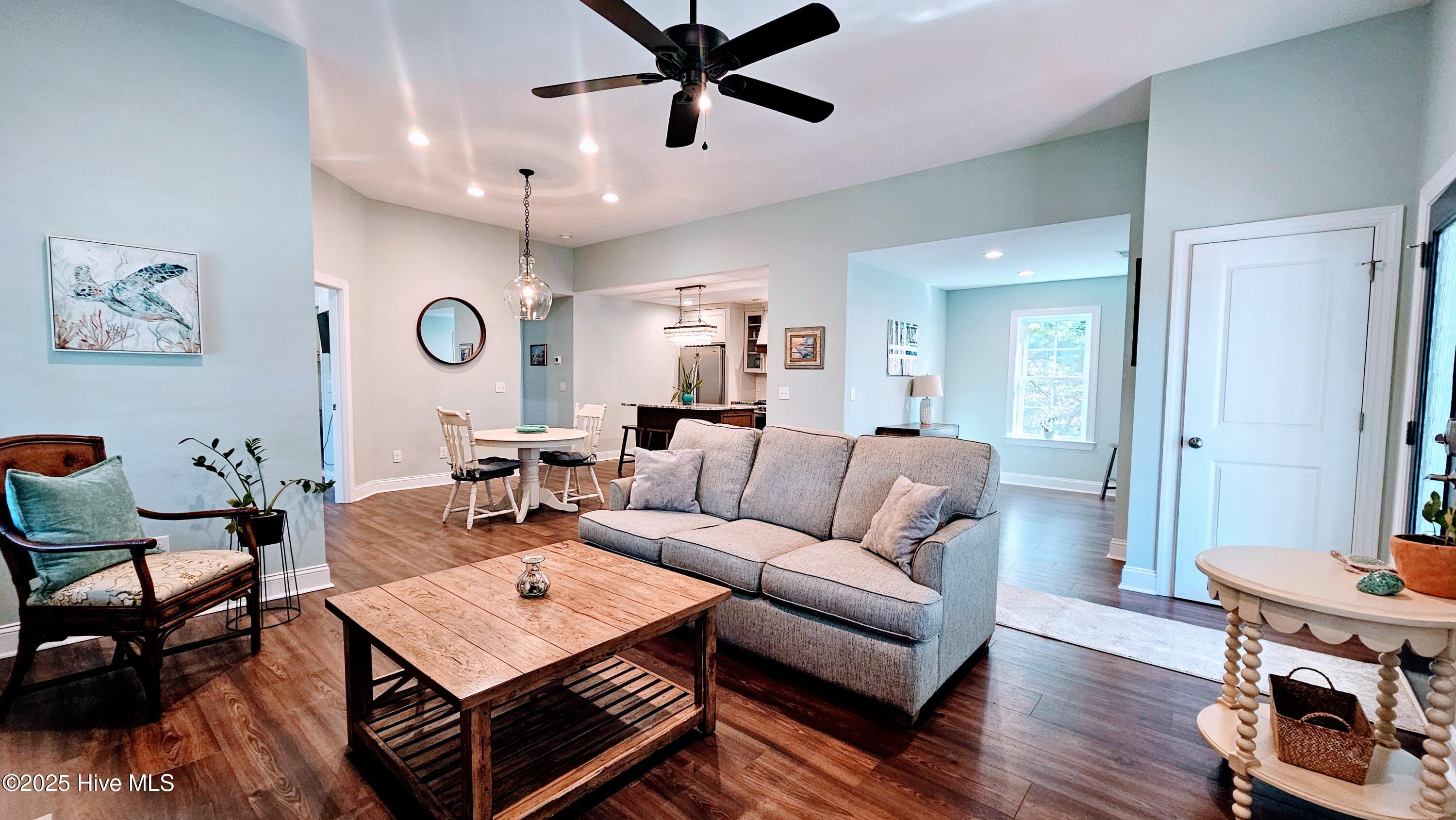 1955 Camelot Drive SW, Ocean Isle Beach, NC 28469 – photo 6: 002