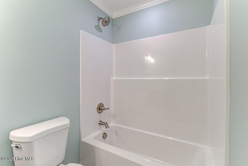 100558677 | Photo 48