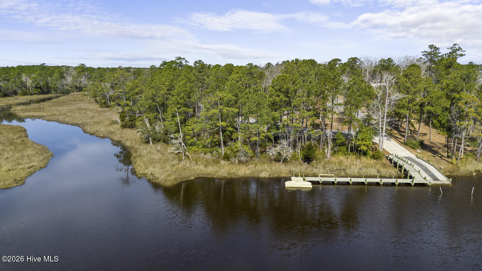 100556930 | Photo 19