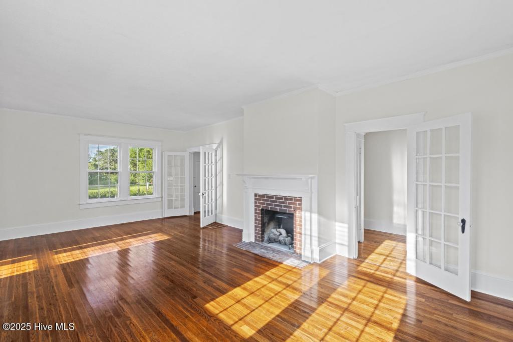 860 Main Street,Bayboro