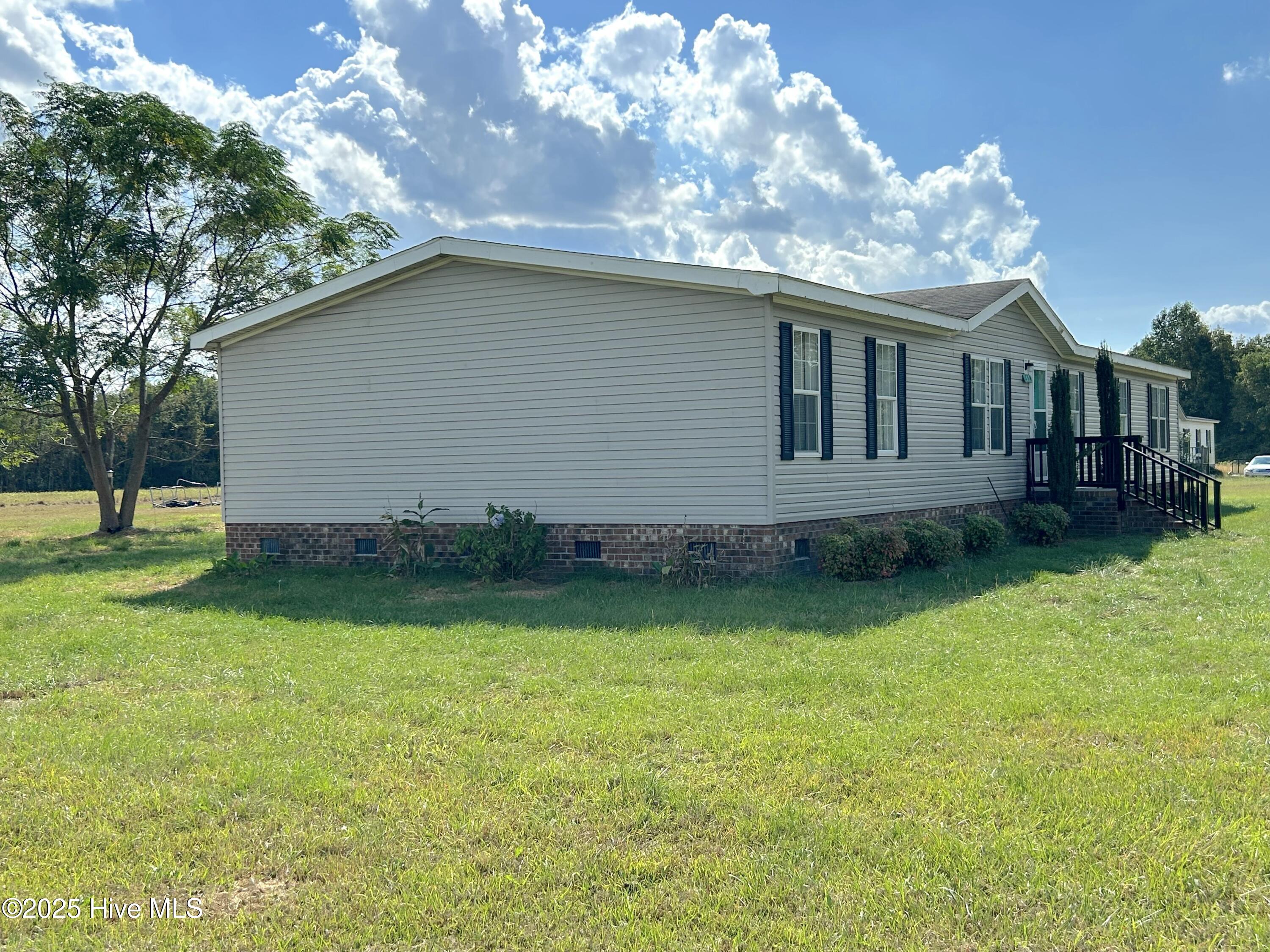 Homes for sale in Kenansville, NC | 159 Batchelor Farm Ln, Kenansville, NC 28349 | MLS# 100532762