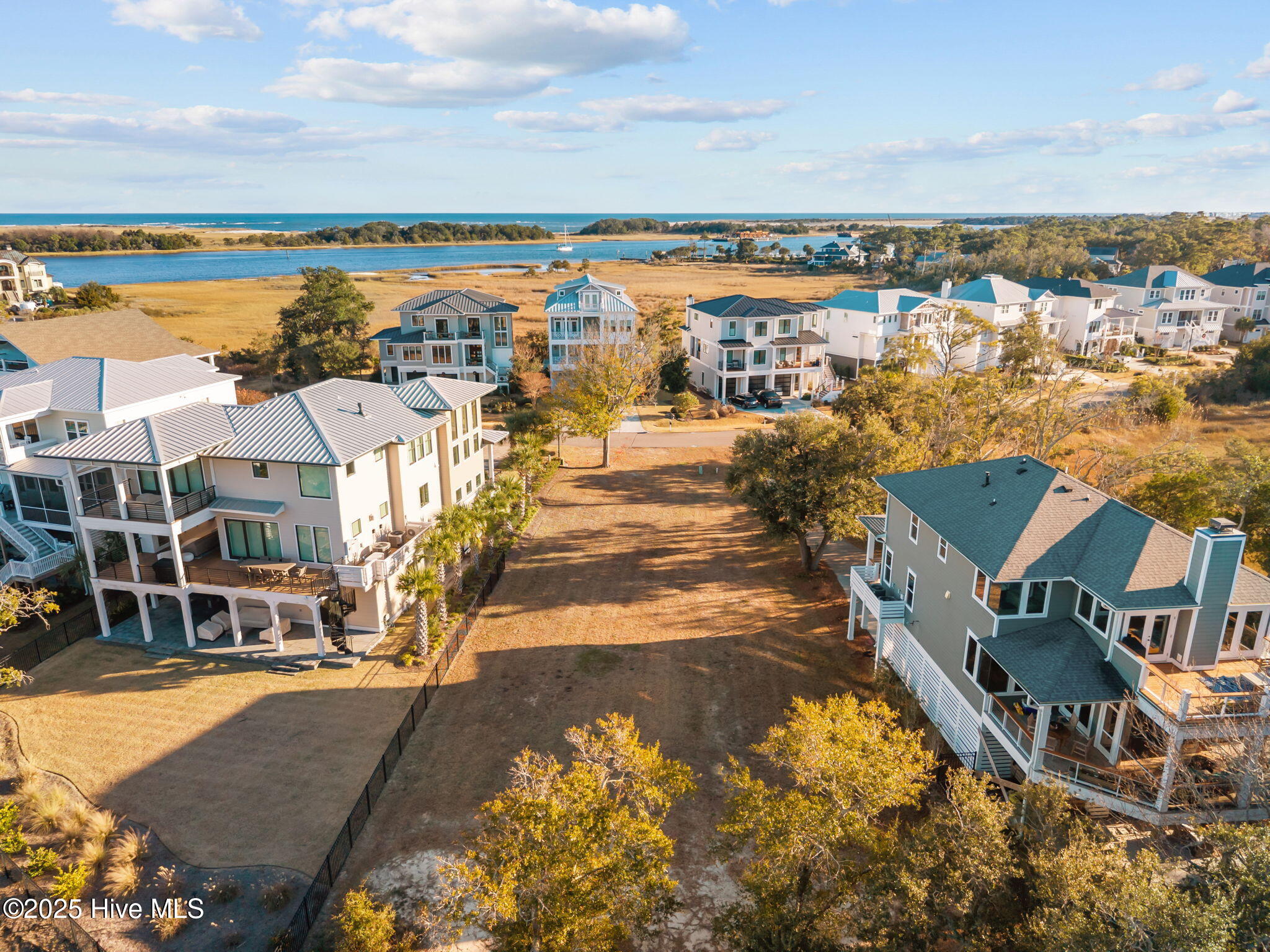 100546200 | Photo 12