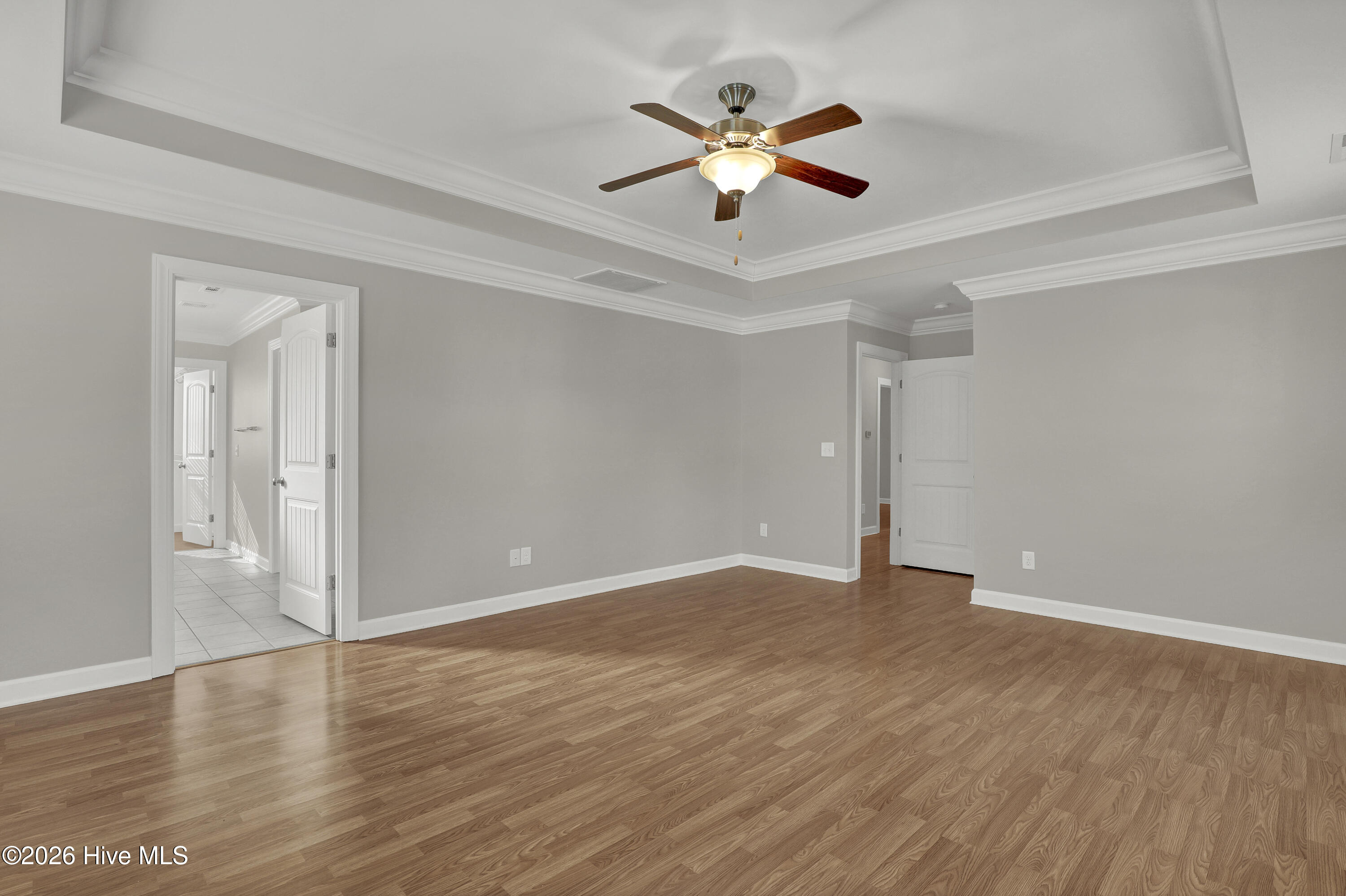 100550895 | Photo 20