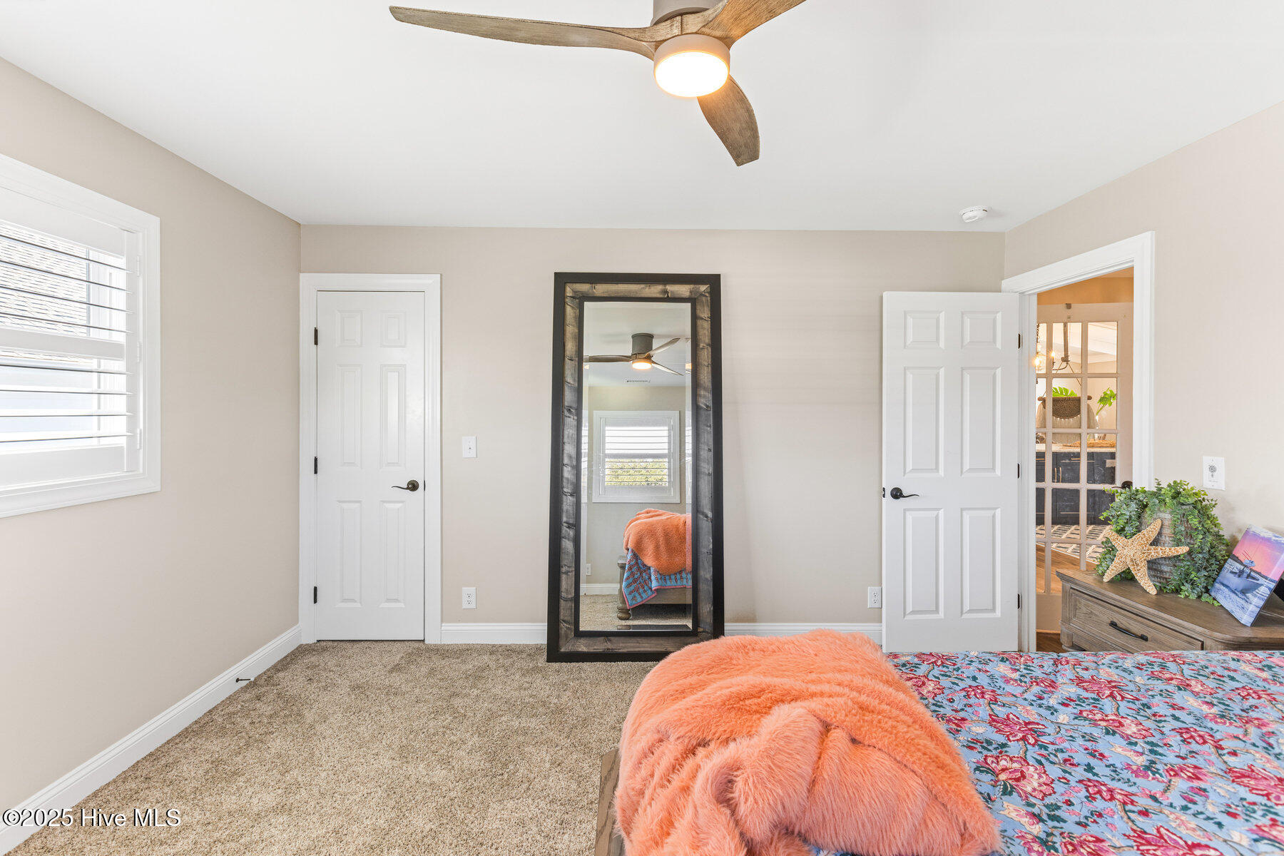 100542757 | Photo 22