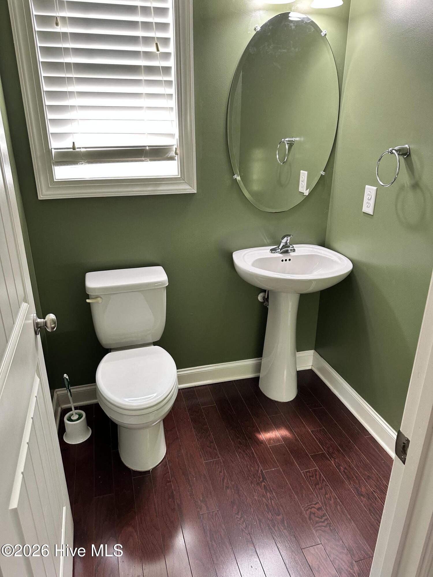 100548950 | Photo 13