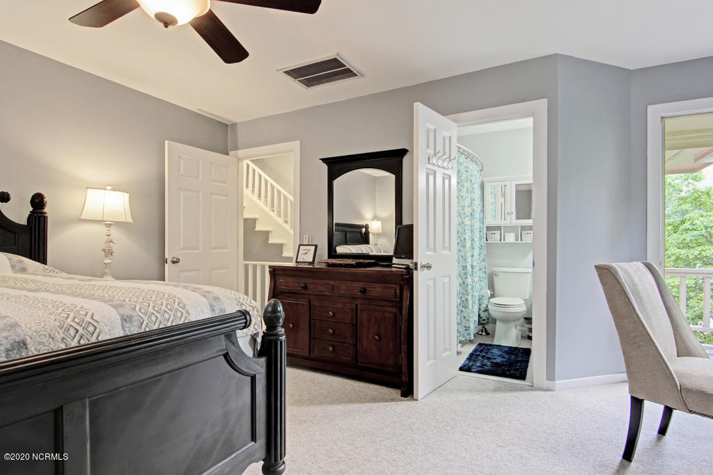 100537603 | Photo 11