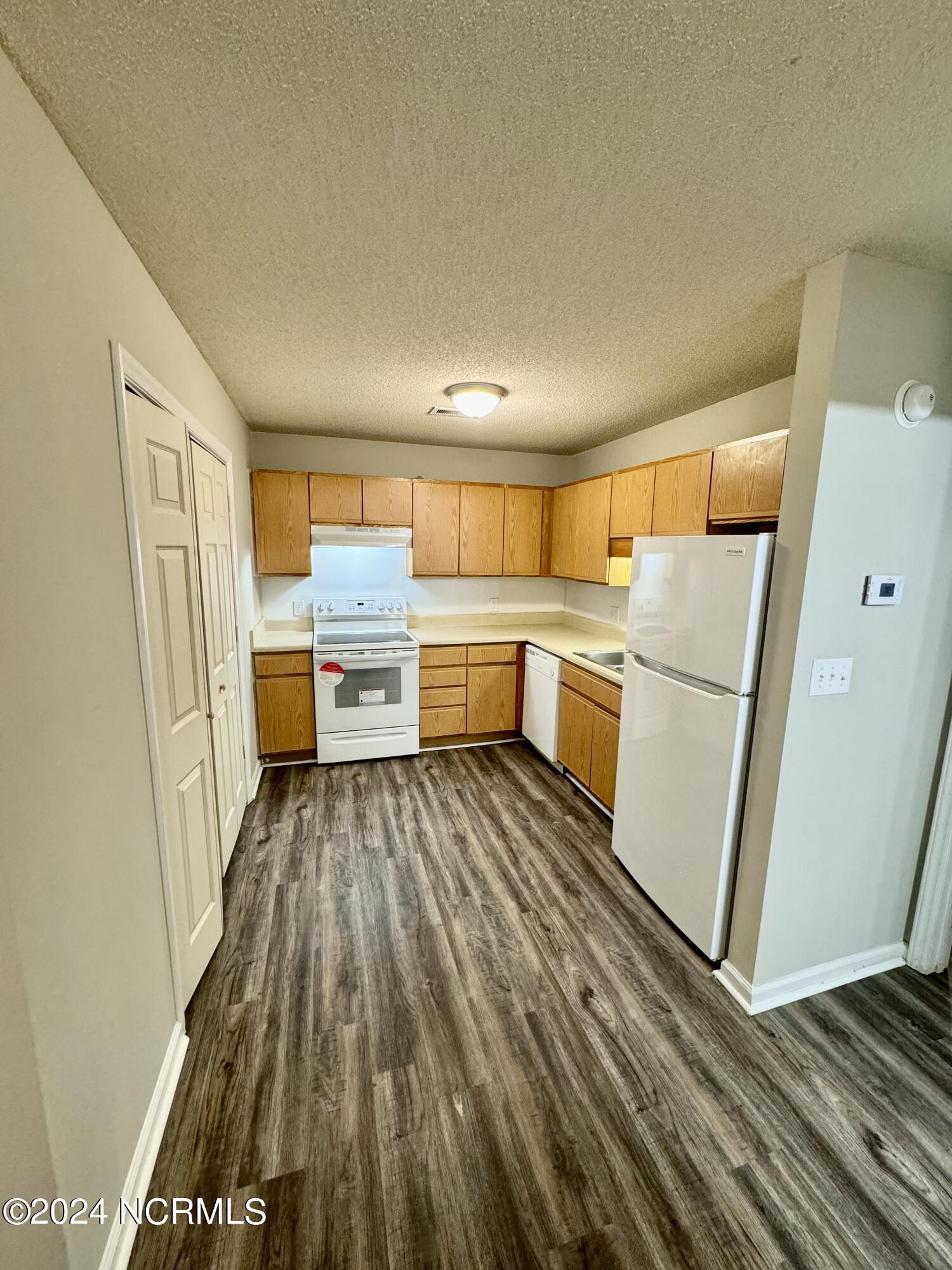 1397 Westpointe Drive UNIT 6, Greenville, NC, 27834