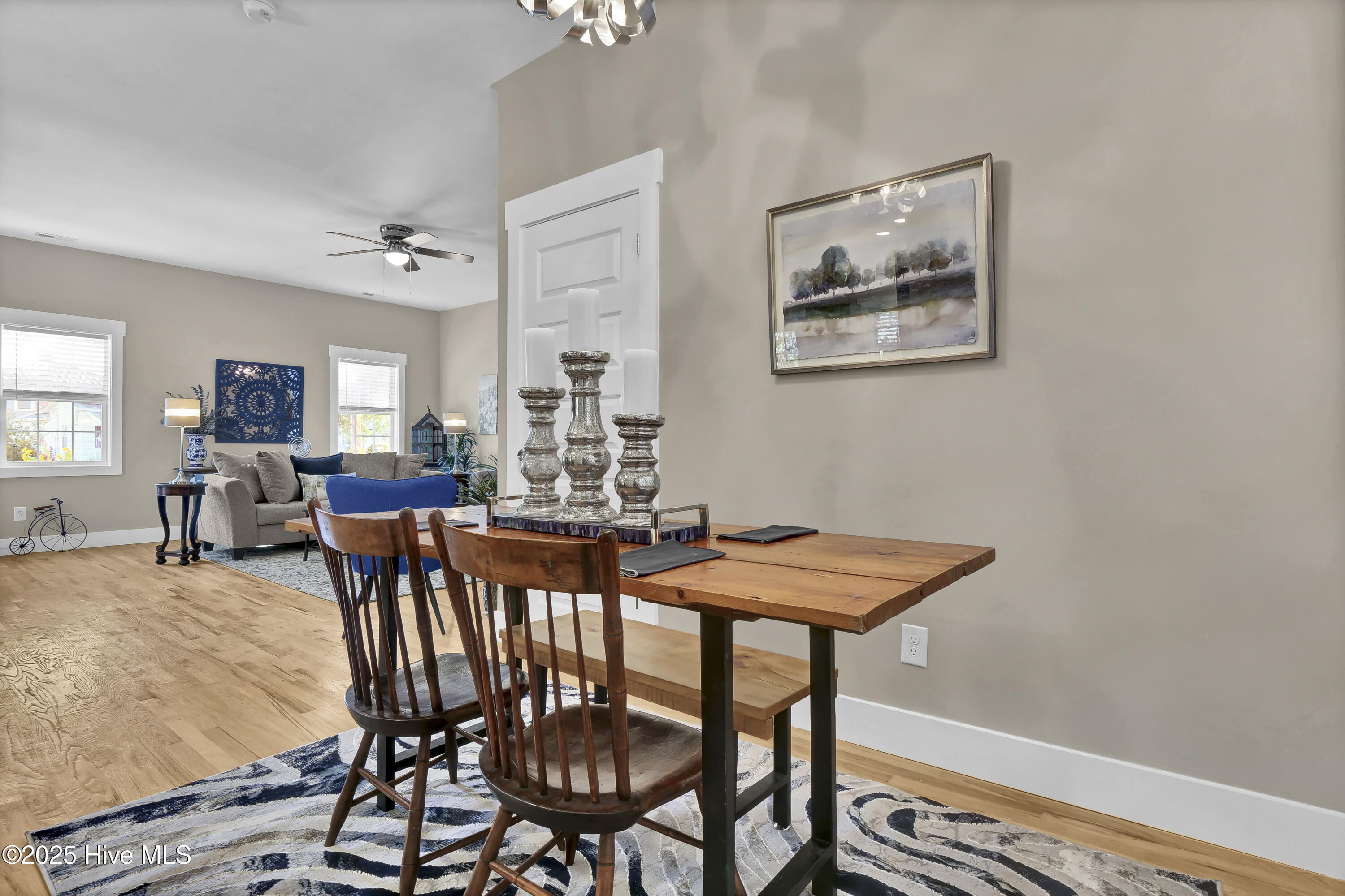 100539058 | Photo 22