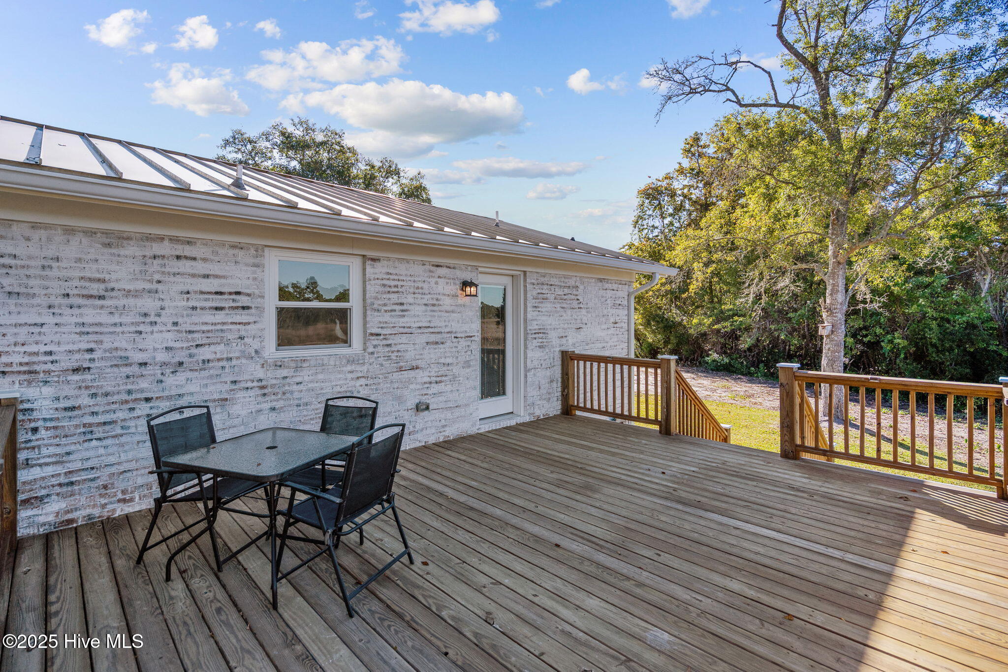 100538027 | Photo 41