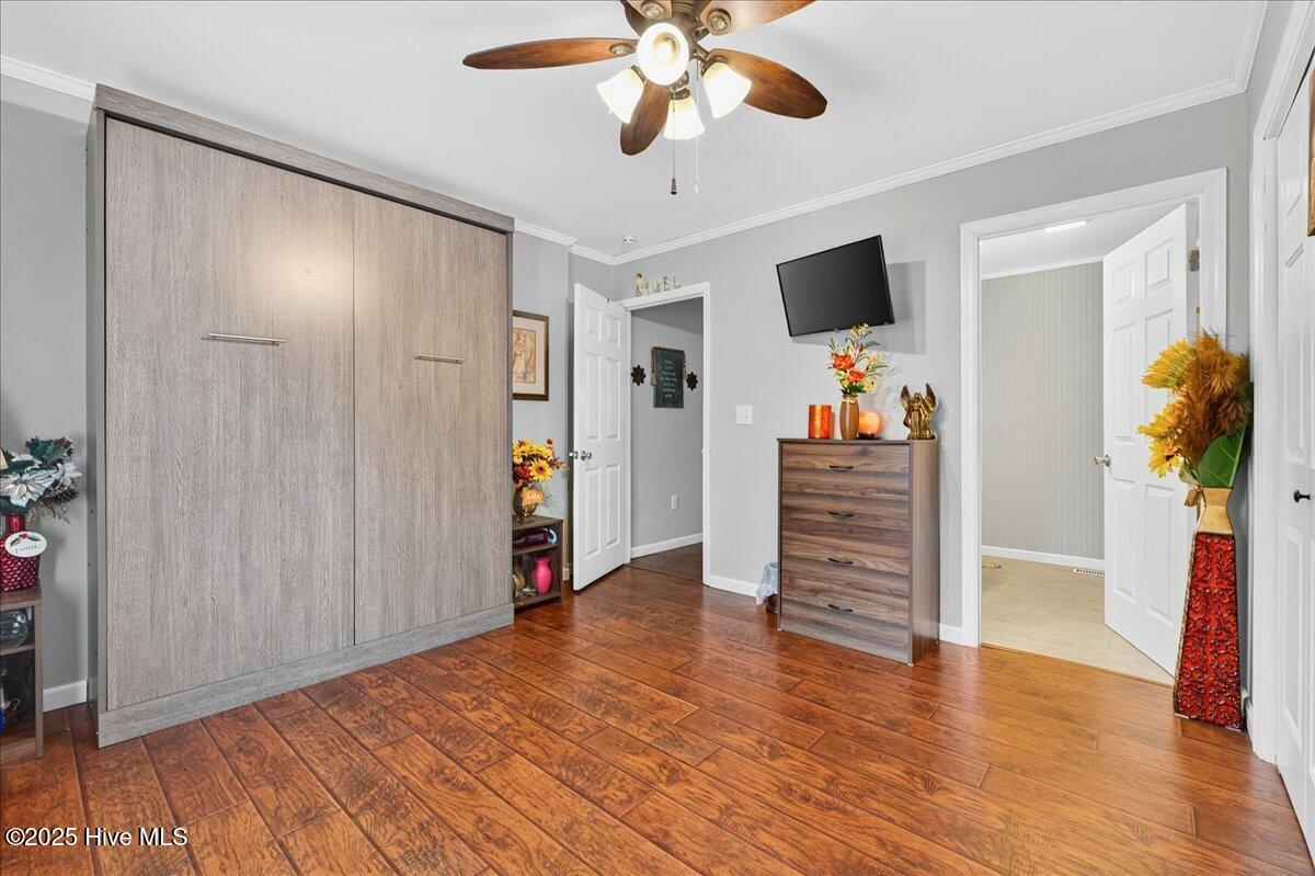 100535410 | Photo 29