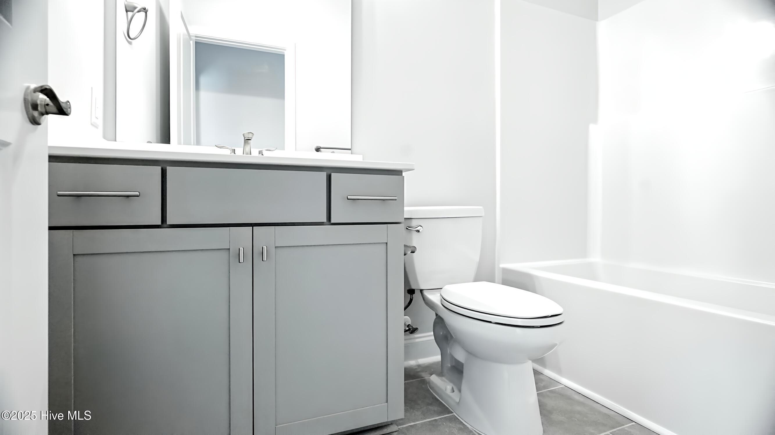 100424316 | Photo 25