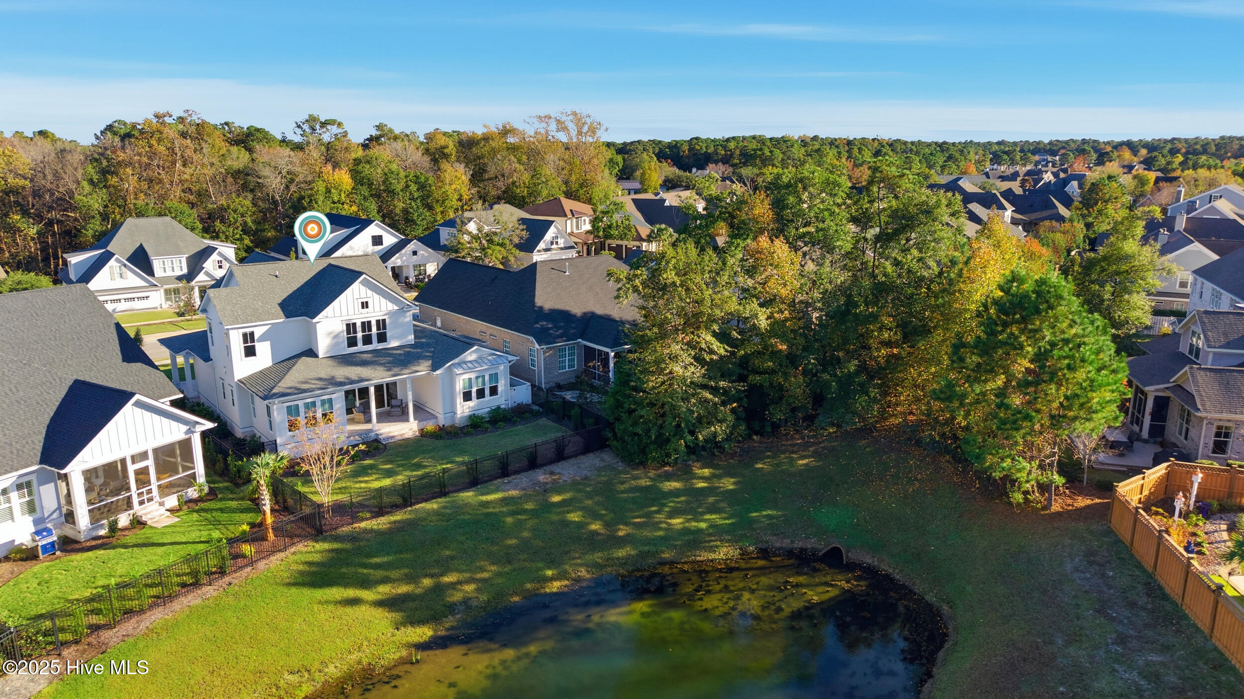 100540842 | Photo 69