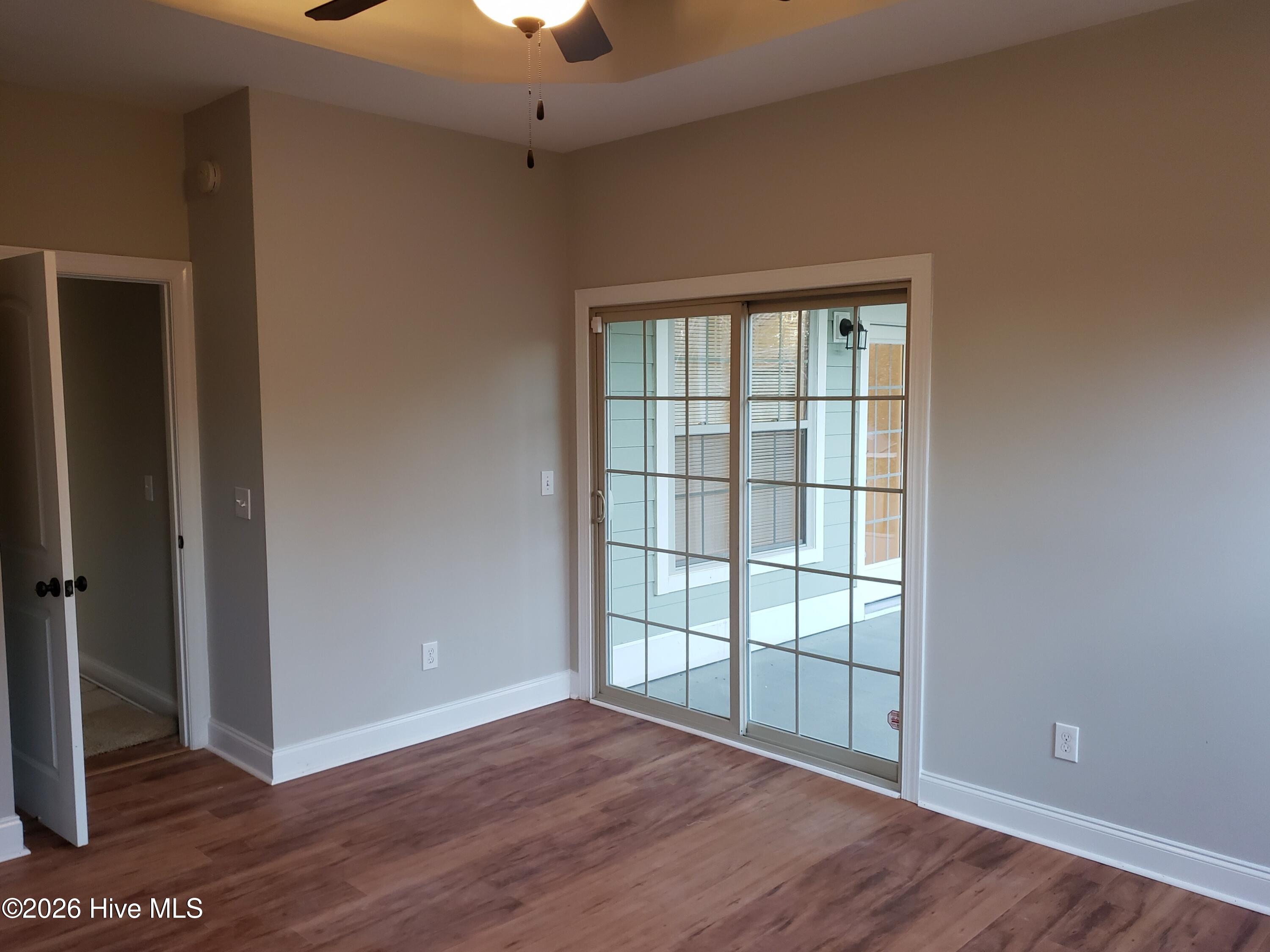 100551210 | Photo 10