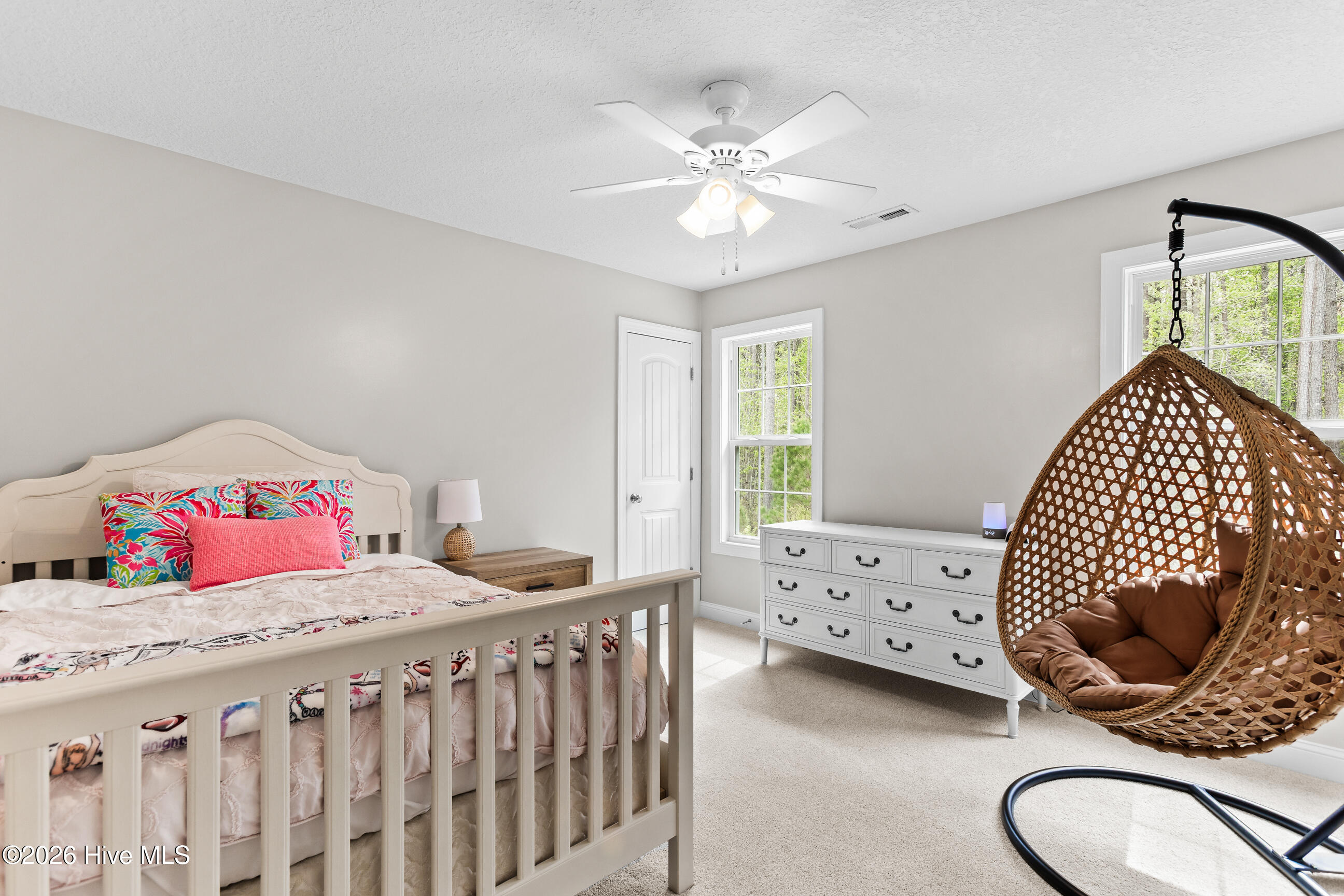 100564730 | Photo 29