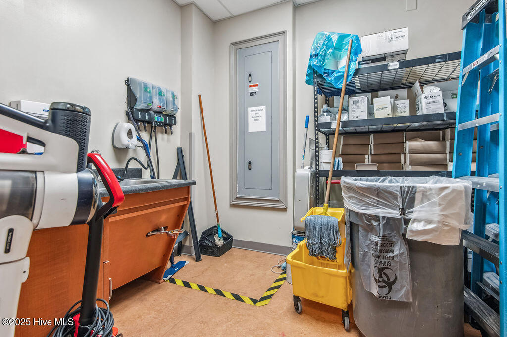 4275 Western Boulevard, Jacksonville, NC, 28546