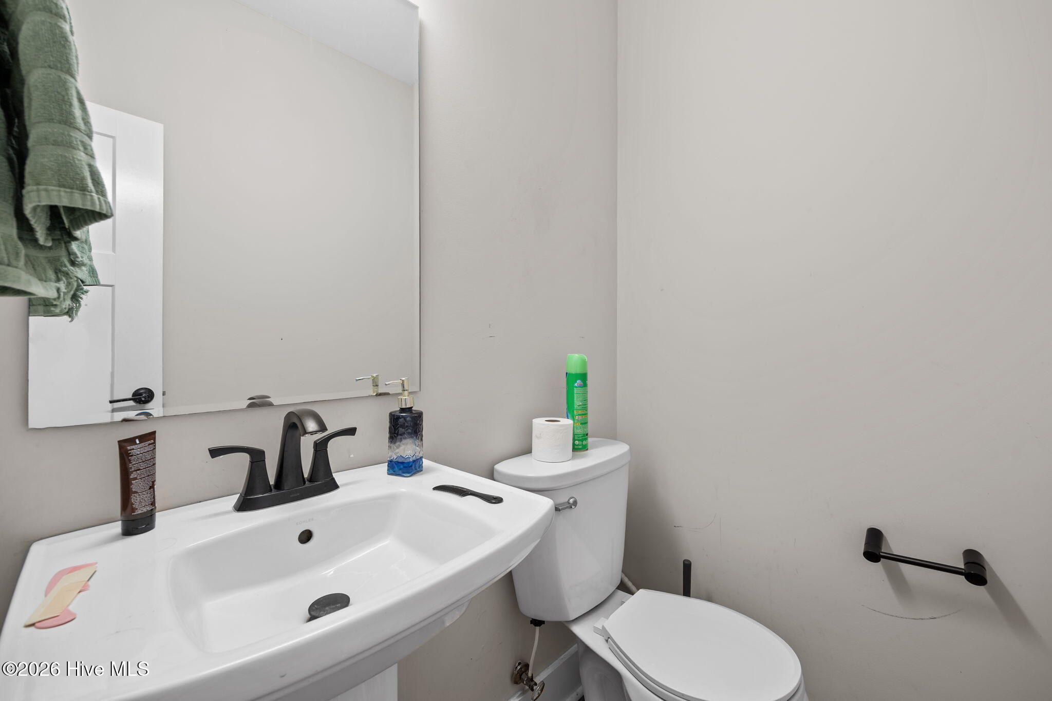 100556827 | Photo 13