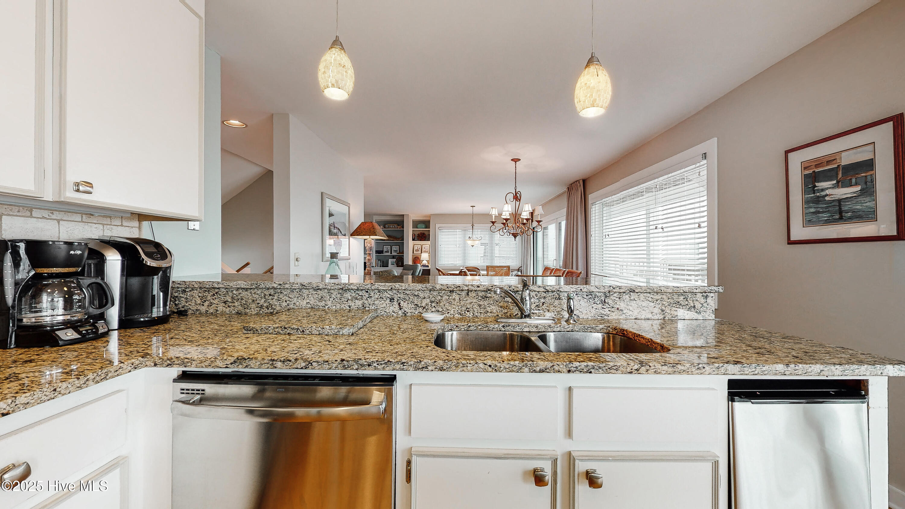 100553724 | Photo 39