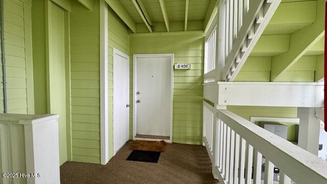 100555120 | Photo 15