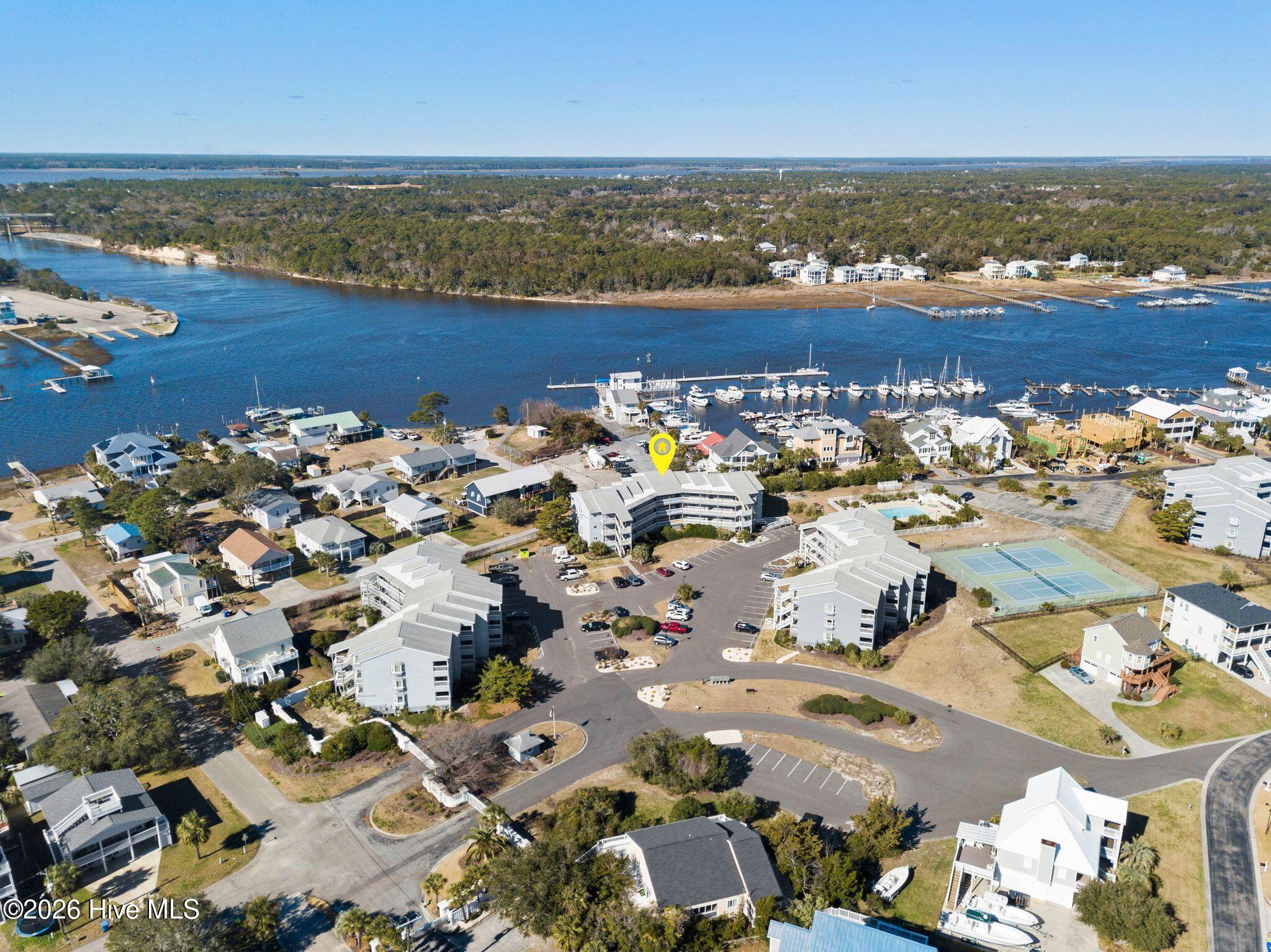 100554597 | Photo 44