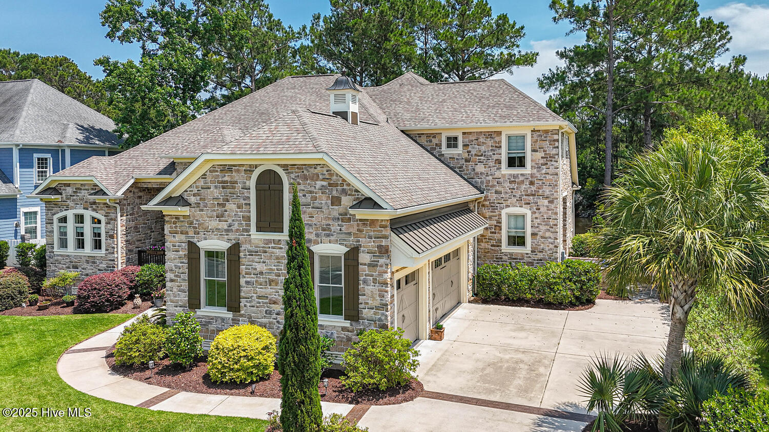 100514685 | Photo 80