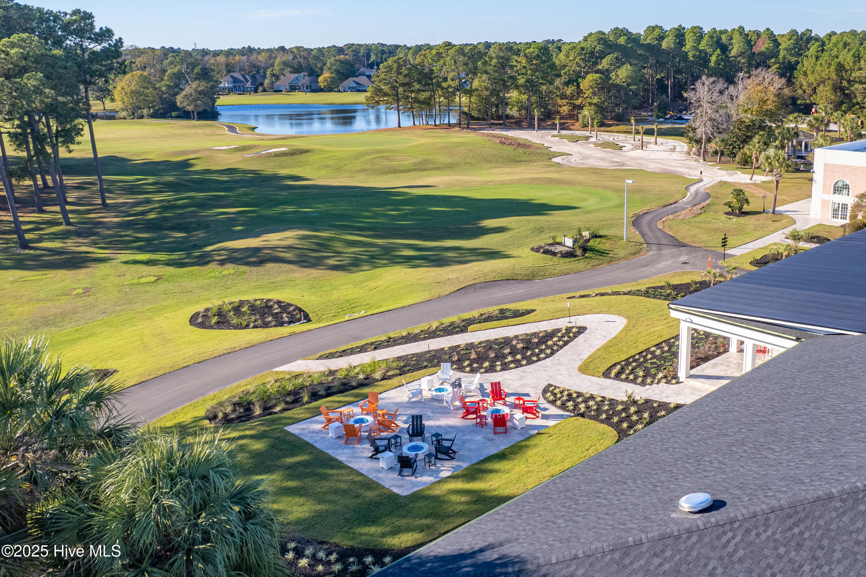 100537931 | Photo 49