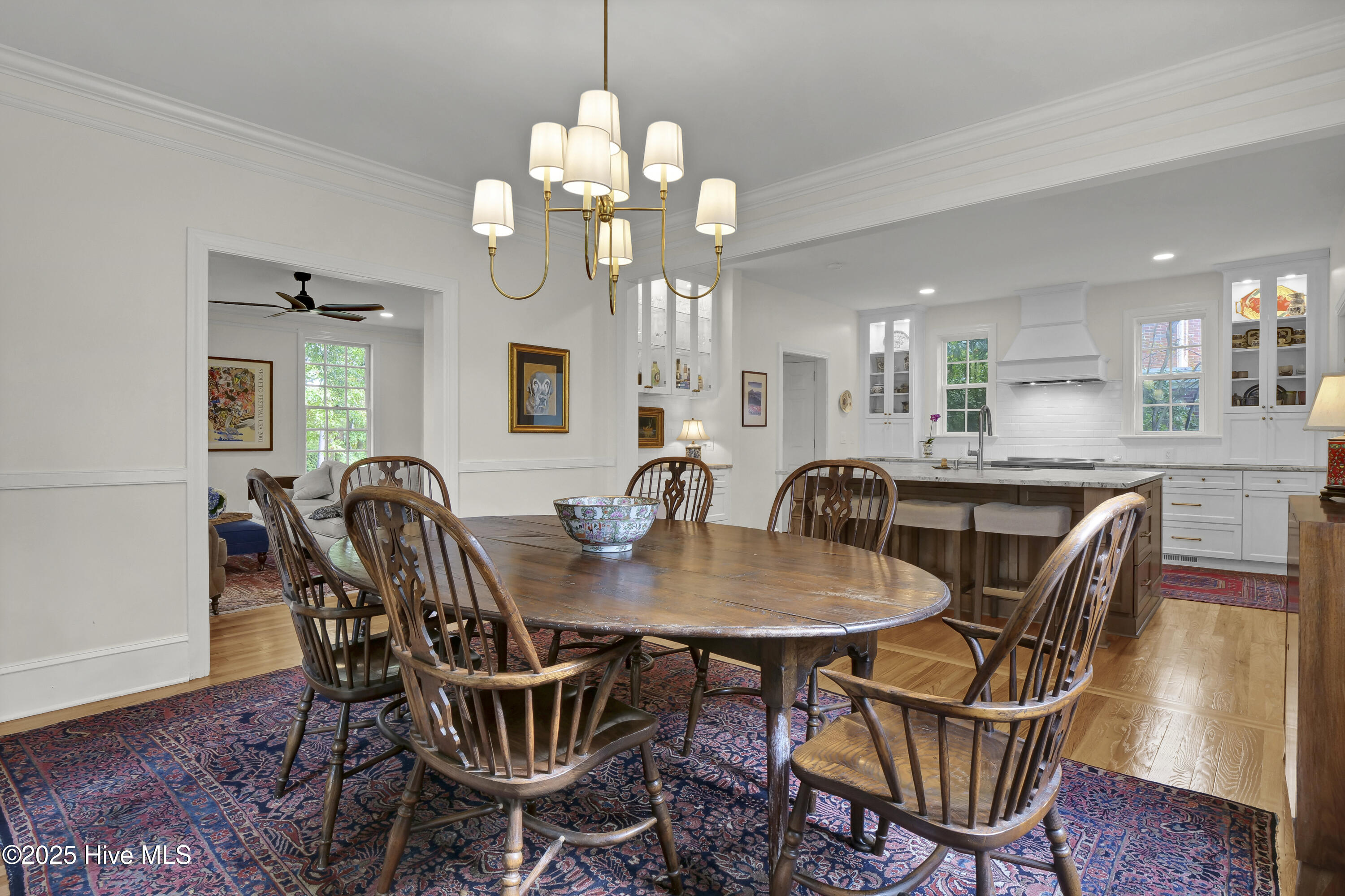 100539968 | Photo 15