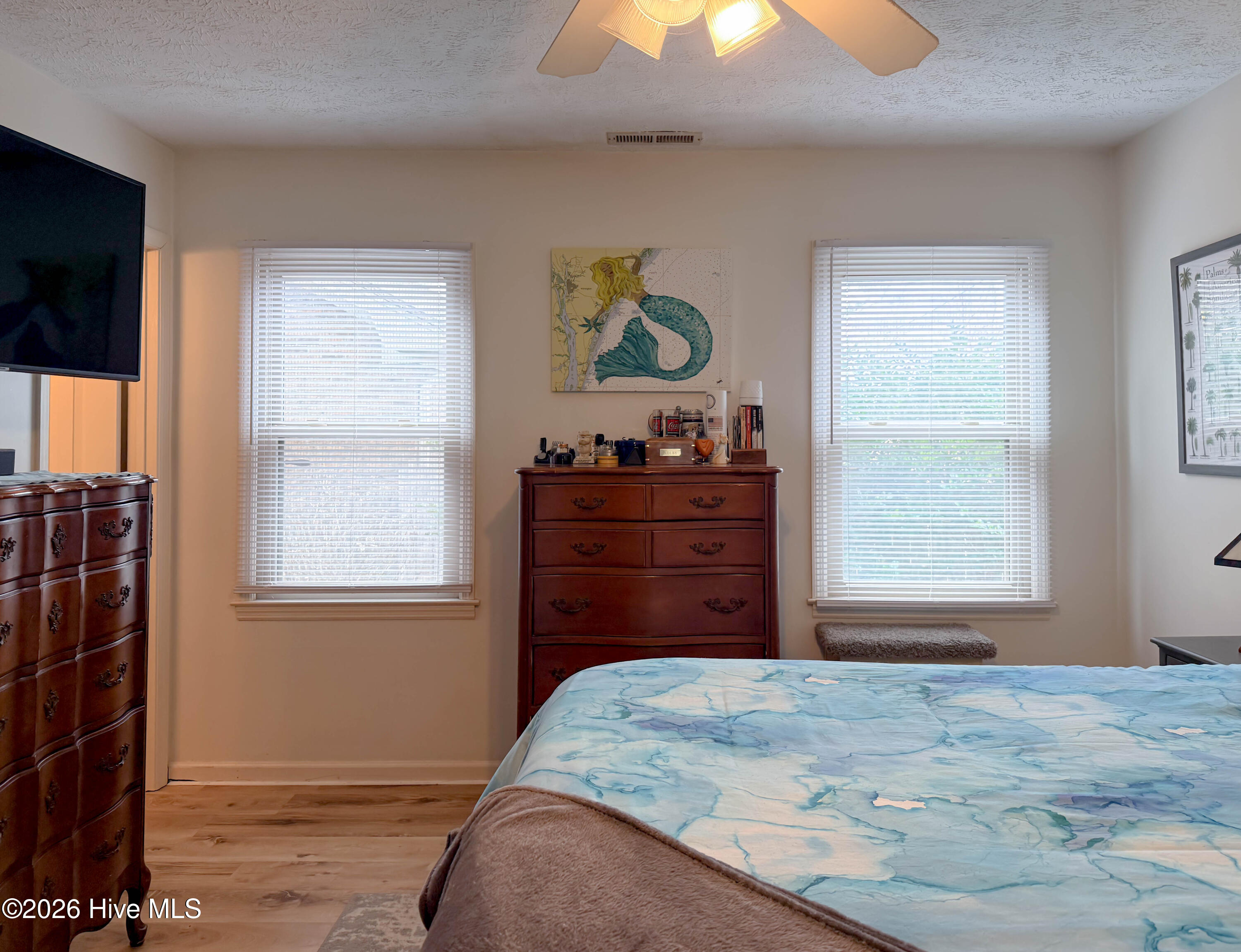 100556502 | Photo 38